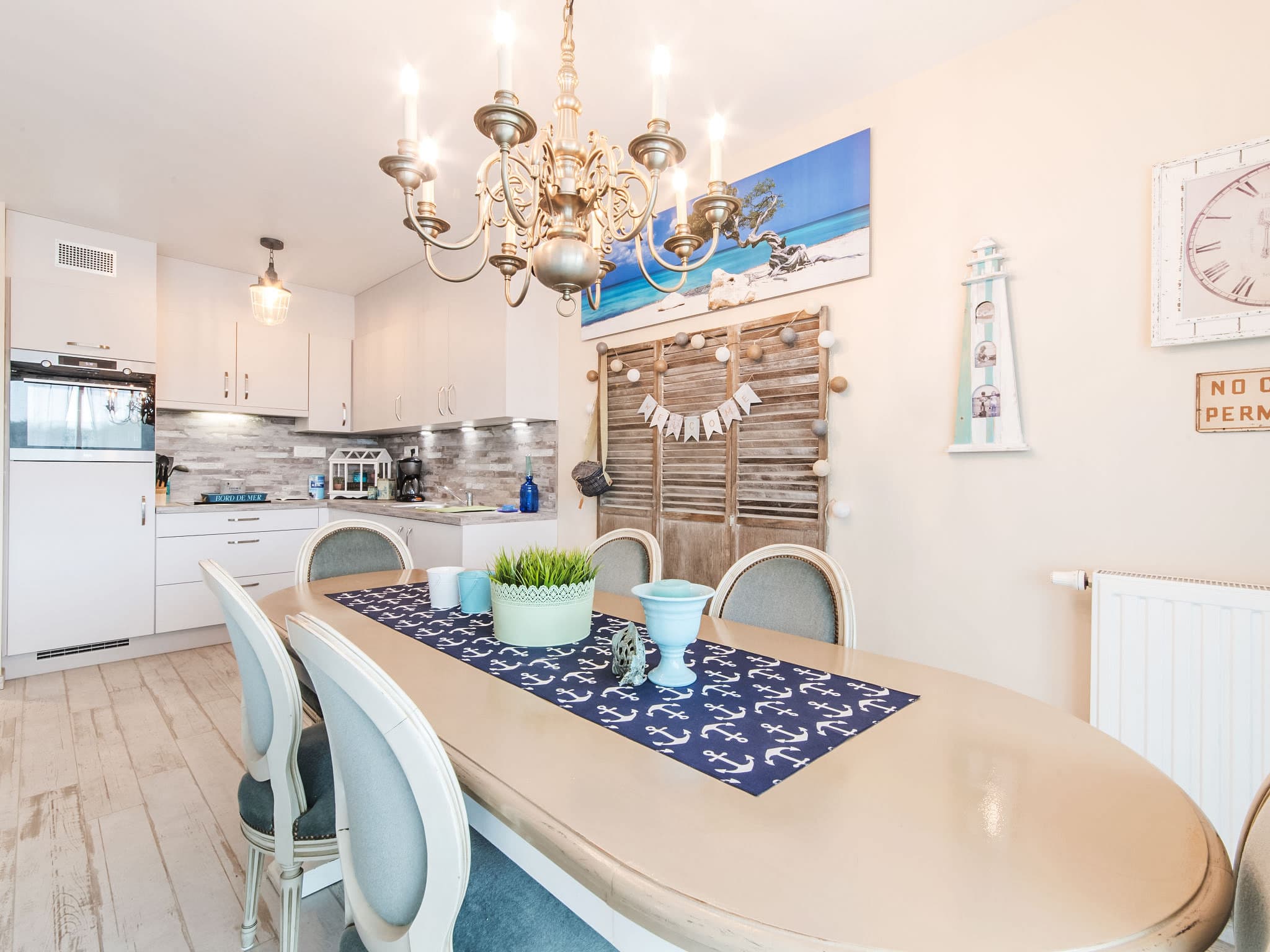 Kitchen / Dining Room