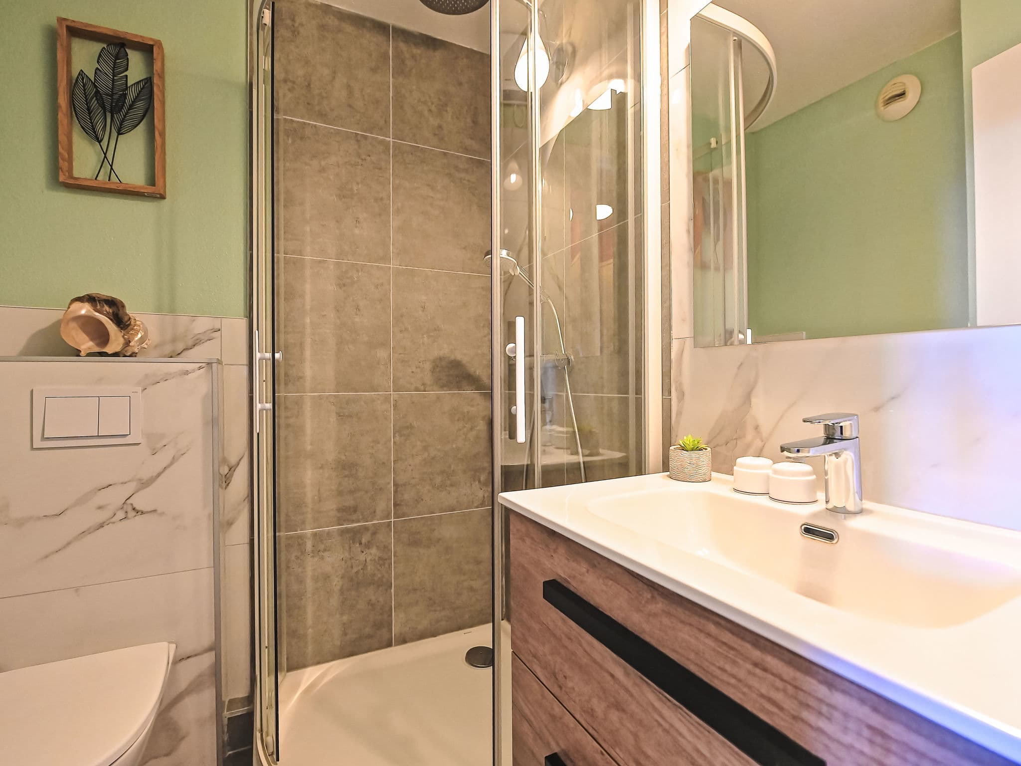 Bathroom / Wellness
