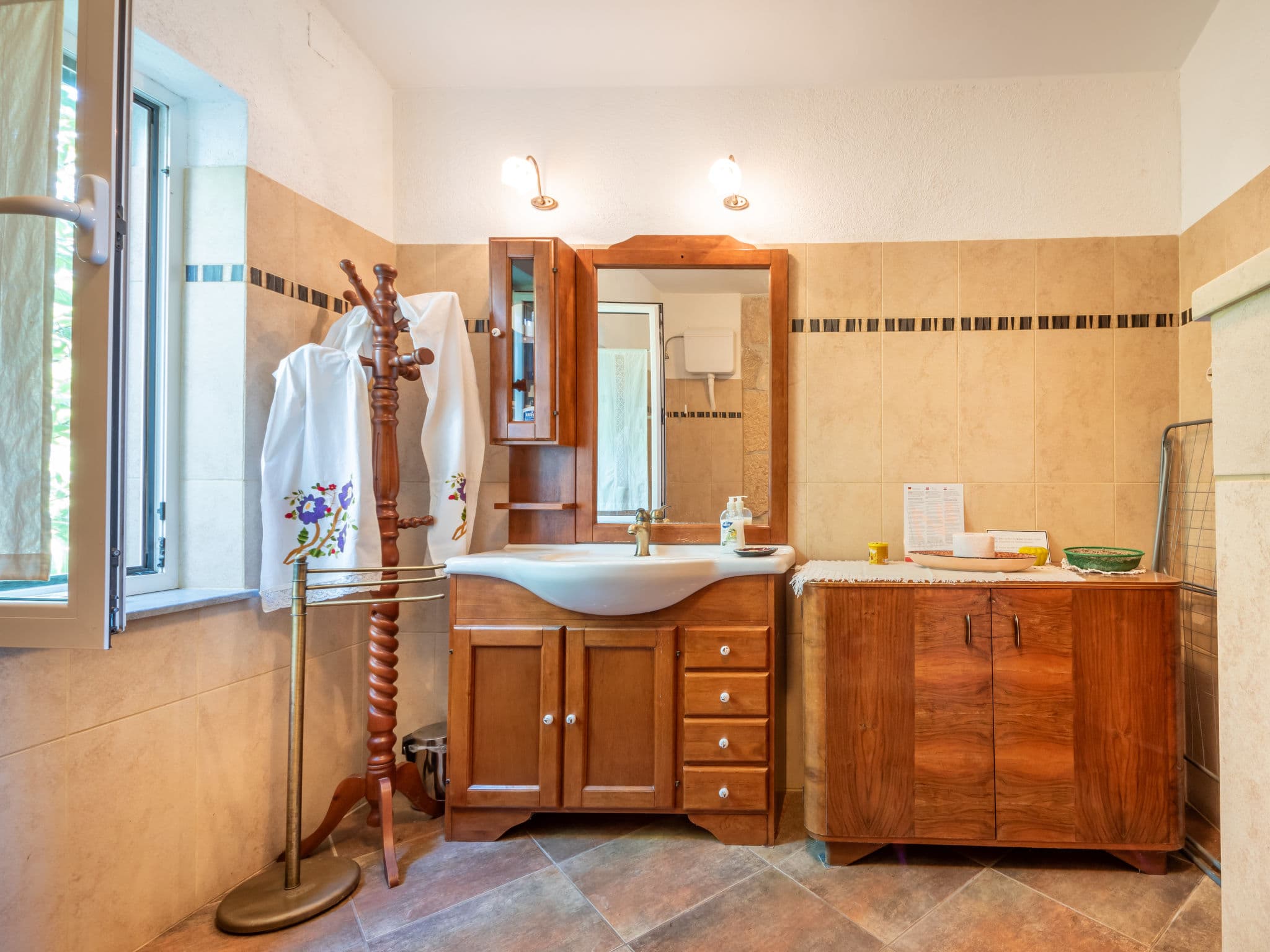 Bathroom / Wellness