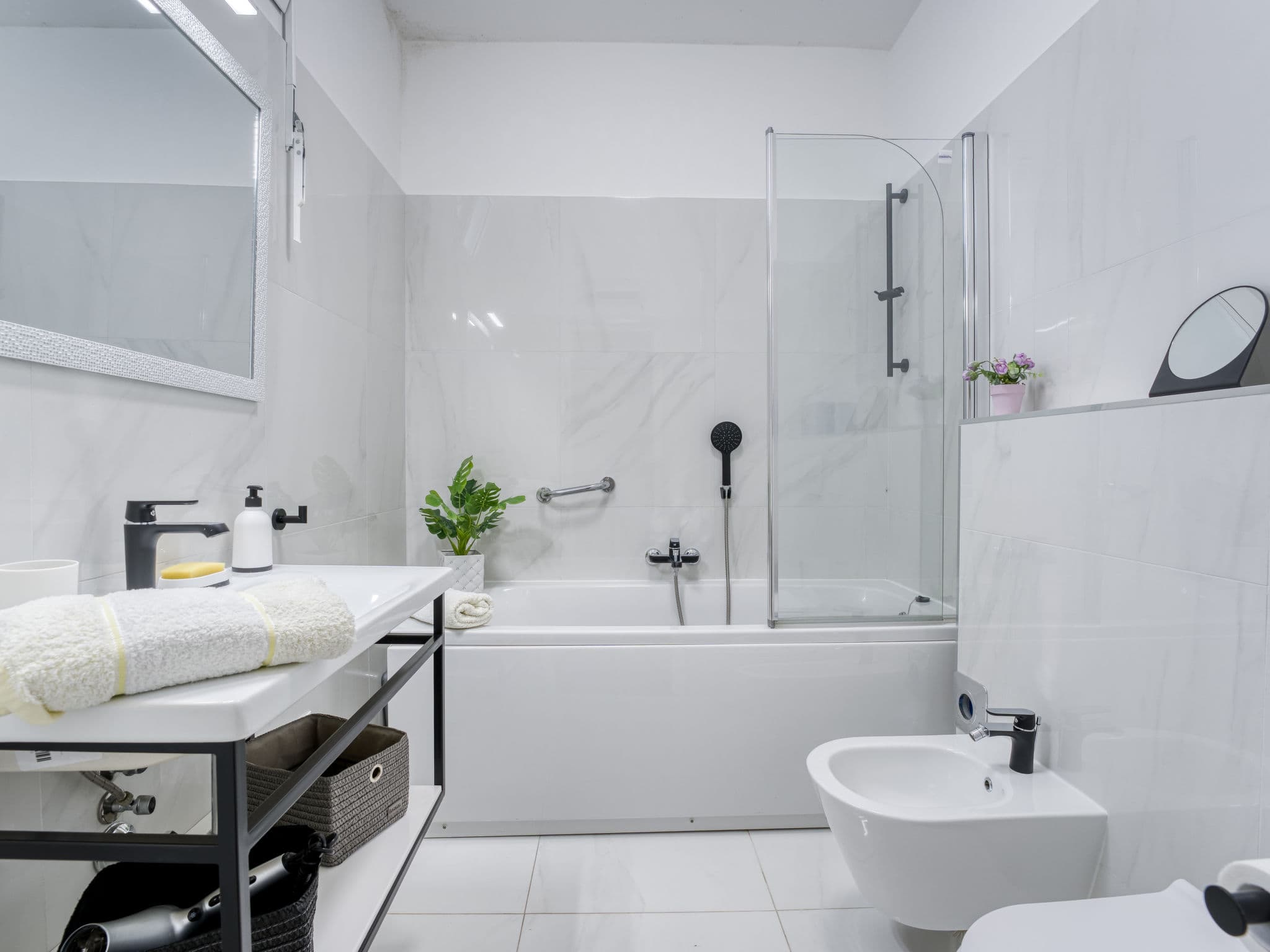 Bathroom / Wellness