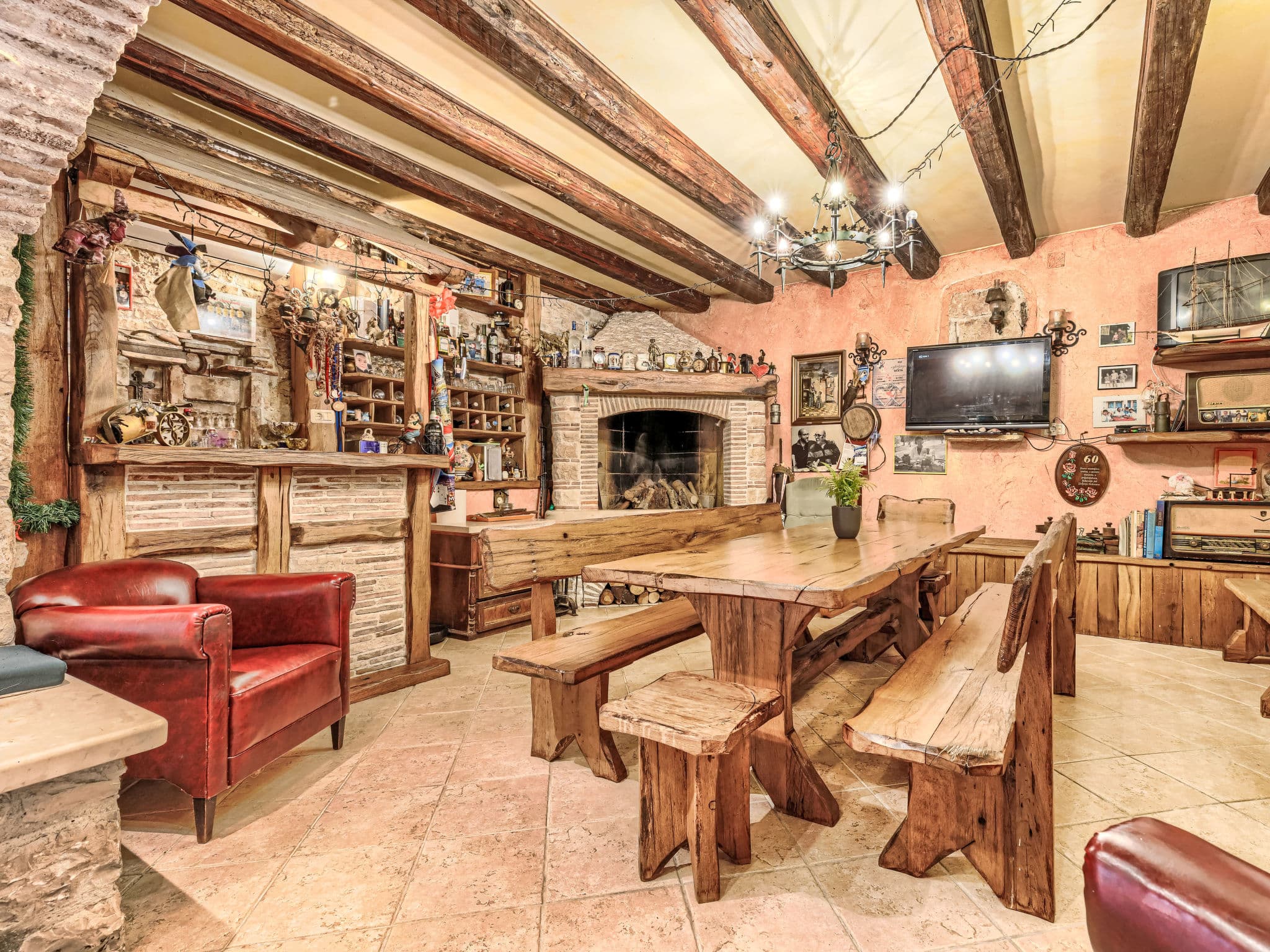 Kitchen / Dining Room