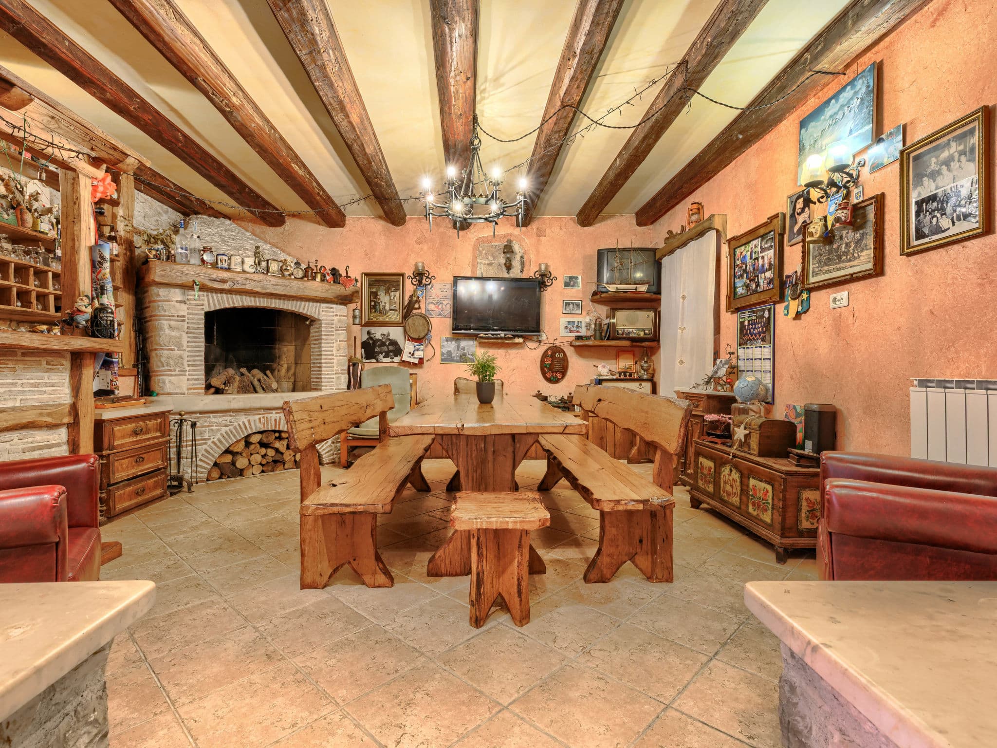Kitchen / Dining Room