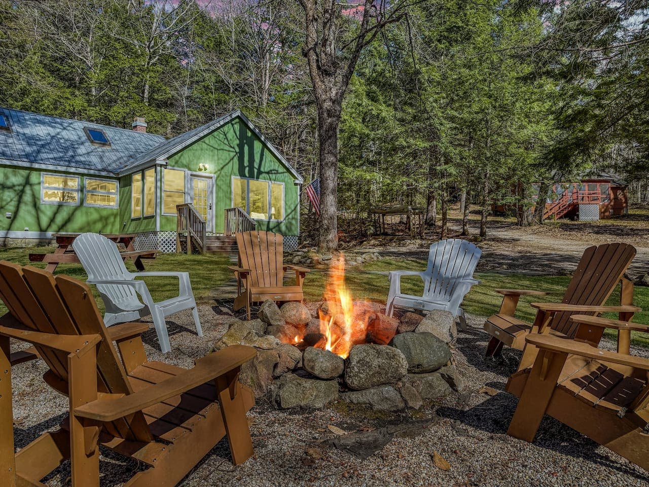Lovewell Lodge | Cozy Cabin w/ Firepit and Kayaks