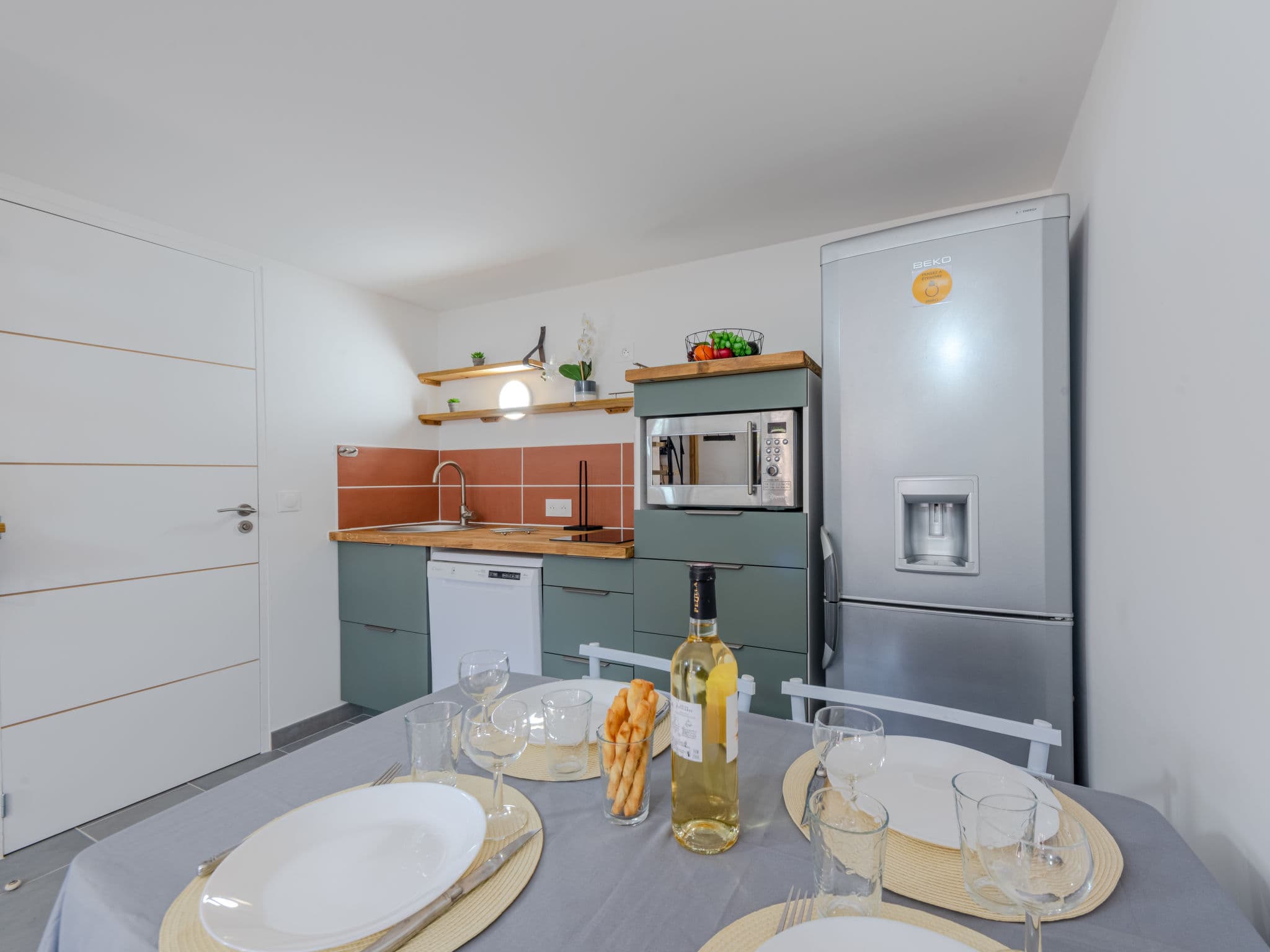 Kitchen / Dining Room