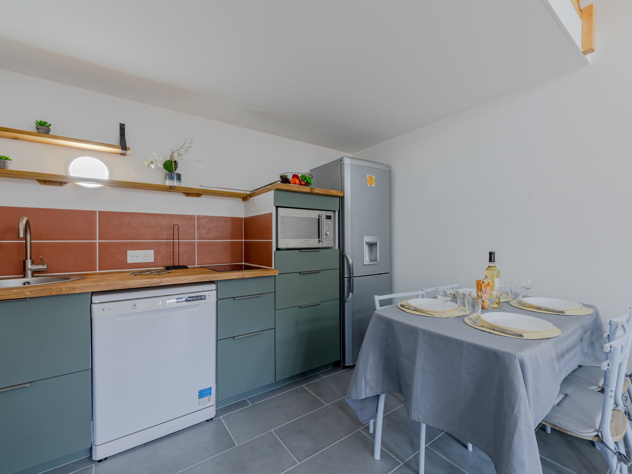 Kitchen / Dining Room