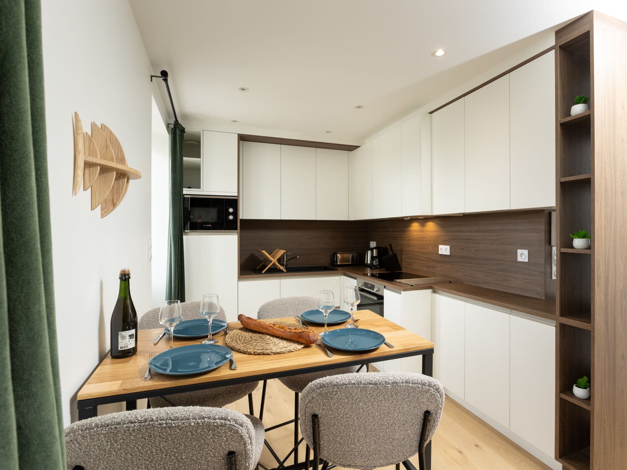 Kitchen / Dining Room