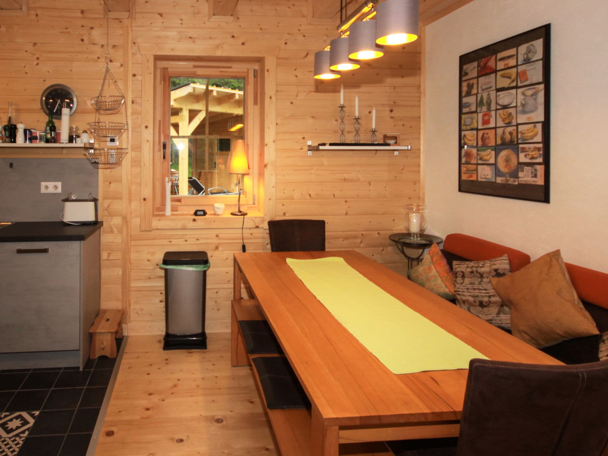 Kitchen / Dining Room