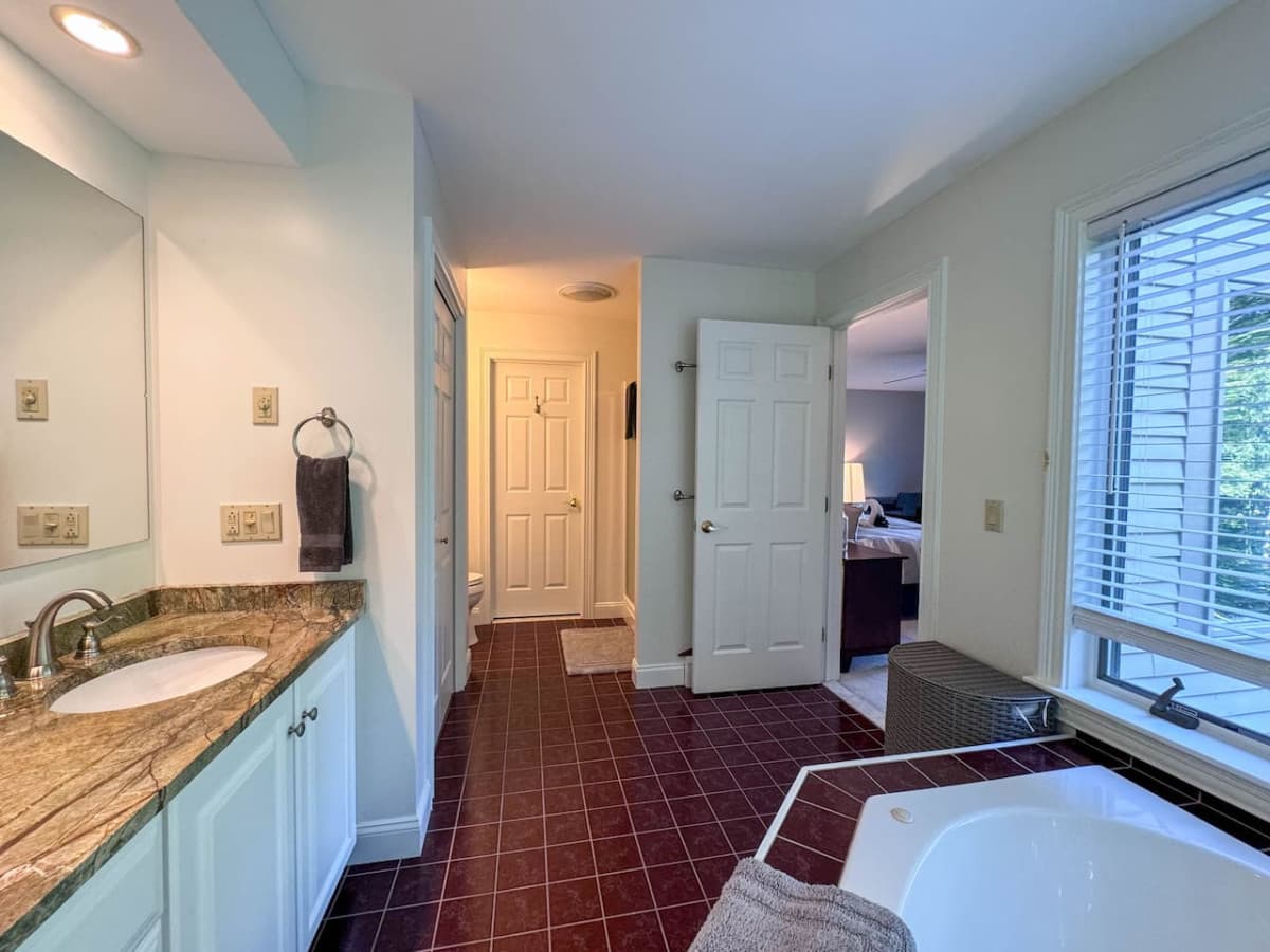 Gallery Image 30