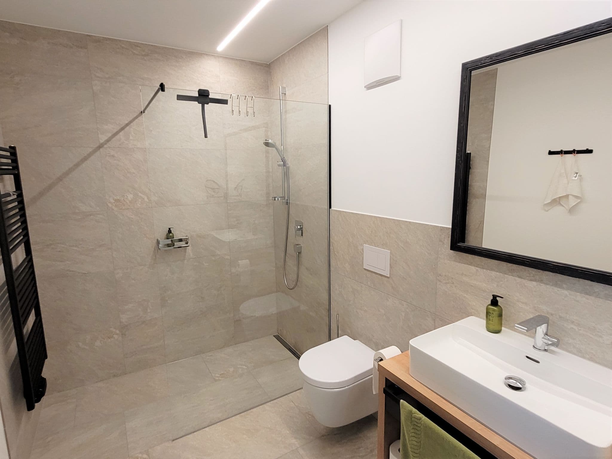 Bathroom / Wellness