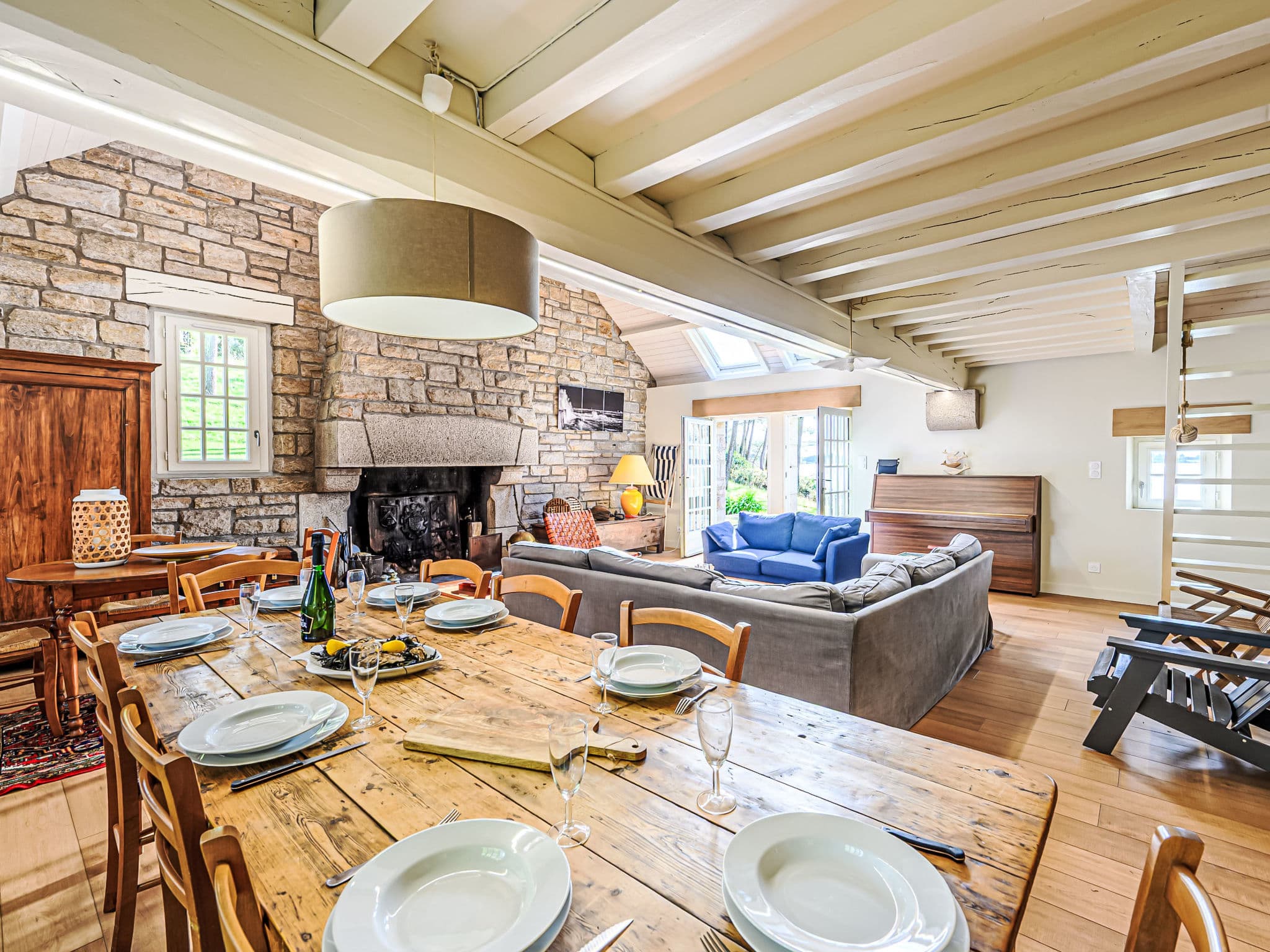 Kitchen / Dining Room