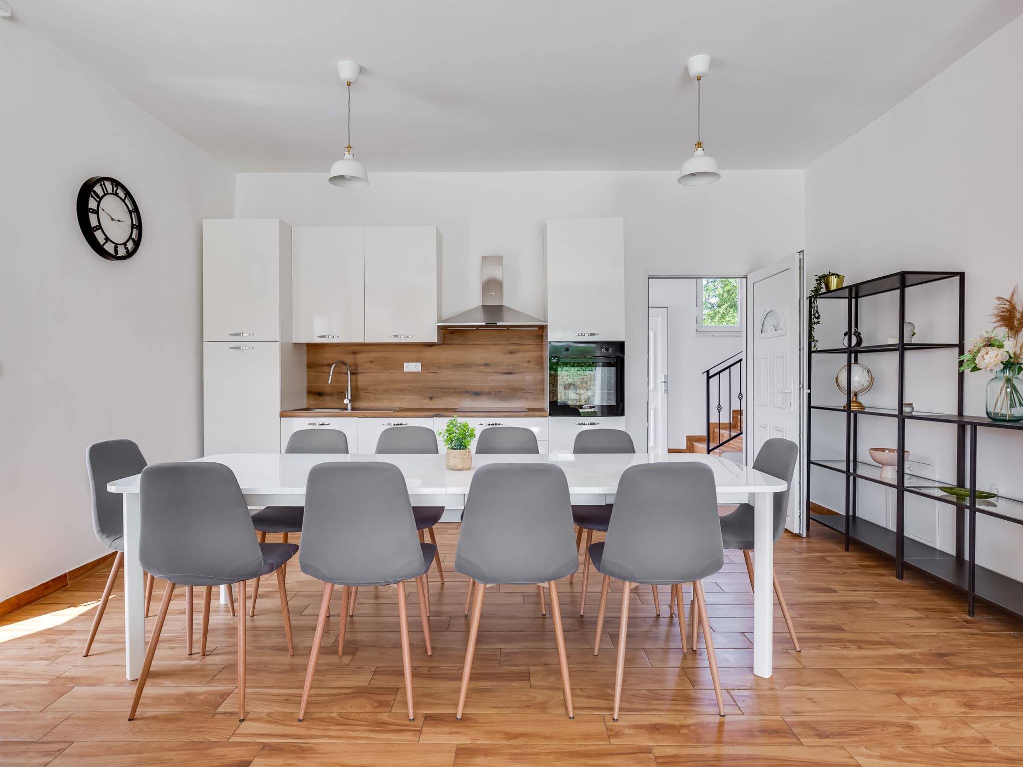 Kitchen / Dining Room