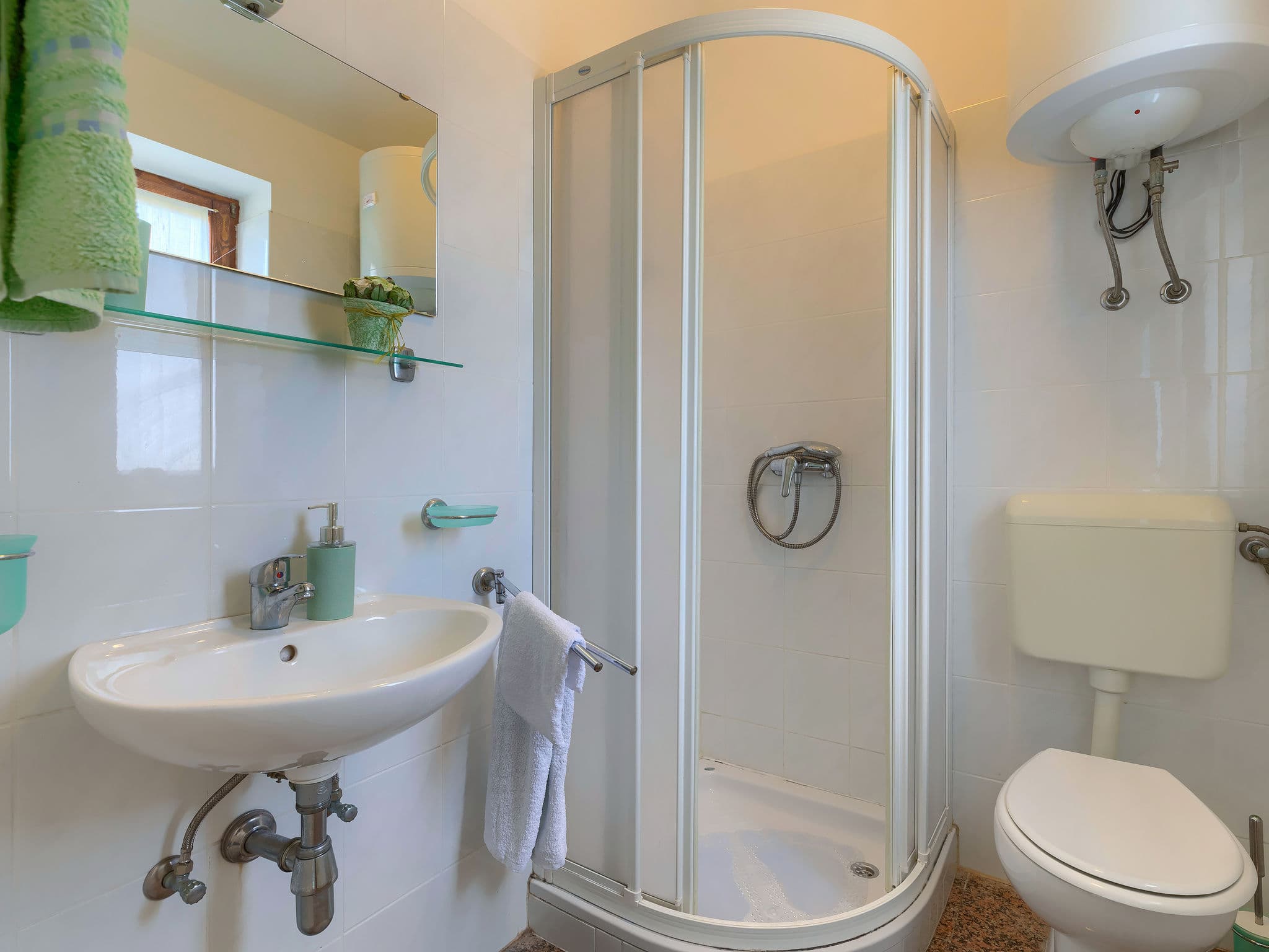 Bathroom / Wellness