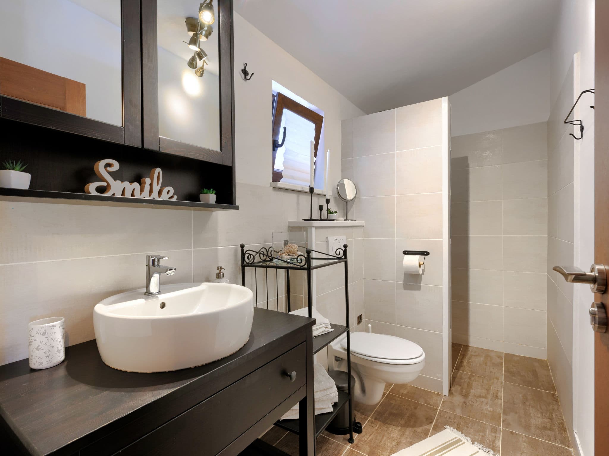 Bathroom / Wellness