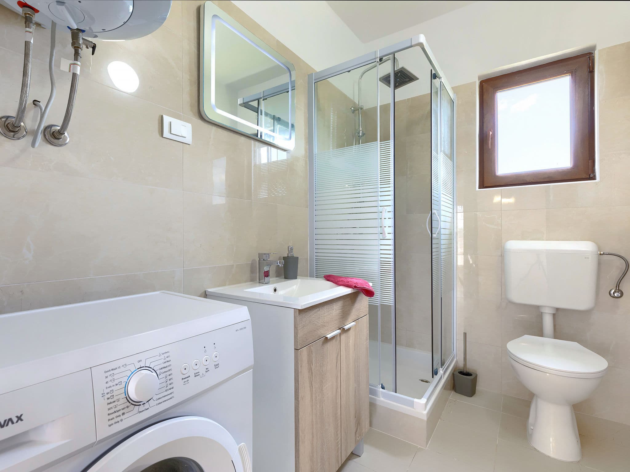 Bathroom / Wellness