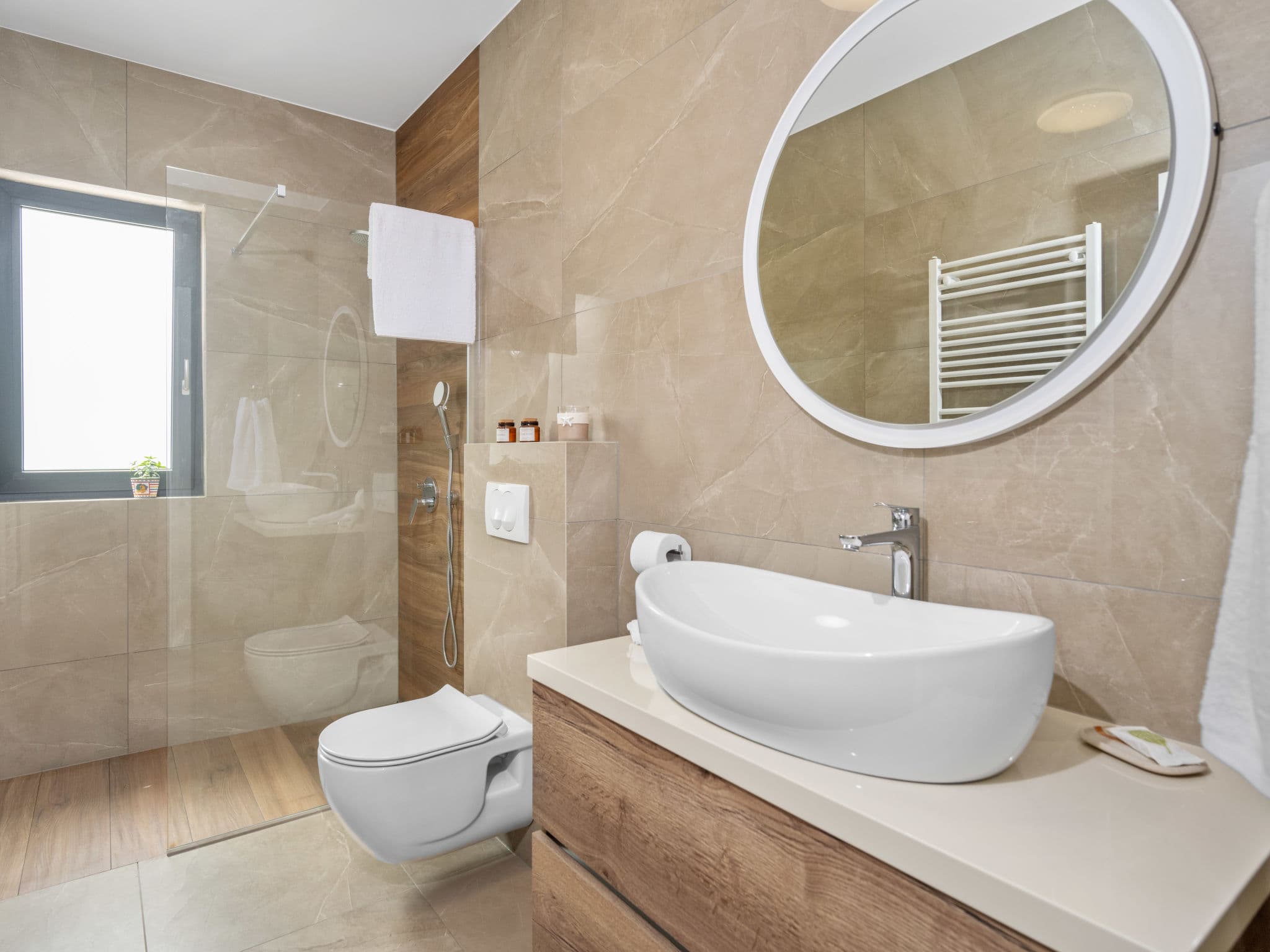 Bathroom / Wellness