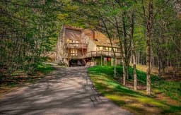 Spacious 5 Bedroom N. Conway Home | Best Location!
