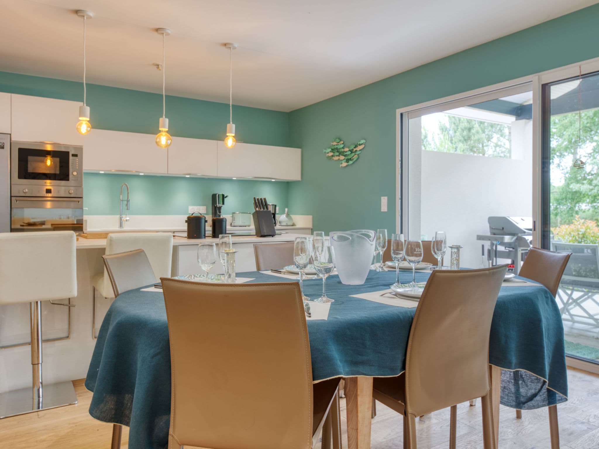 Kitchen / Dining Room