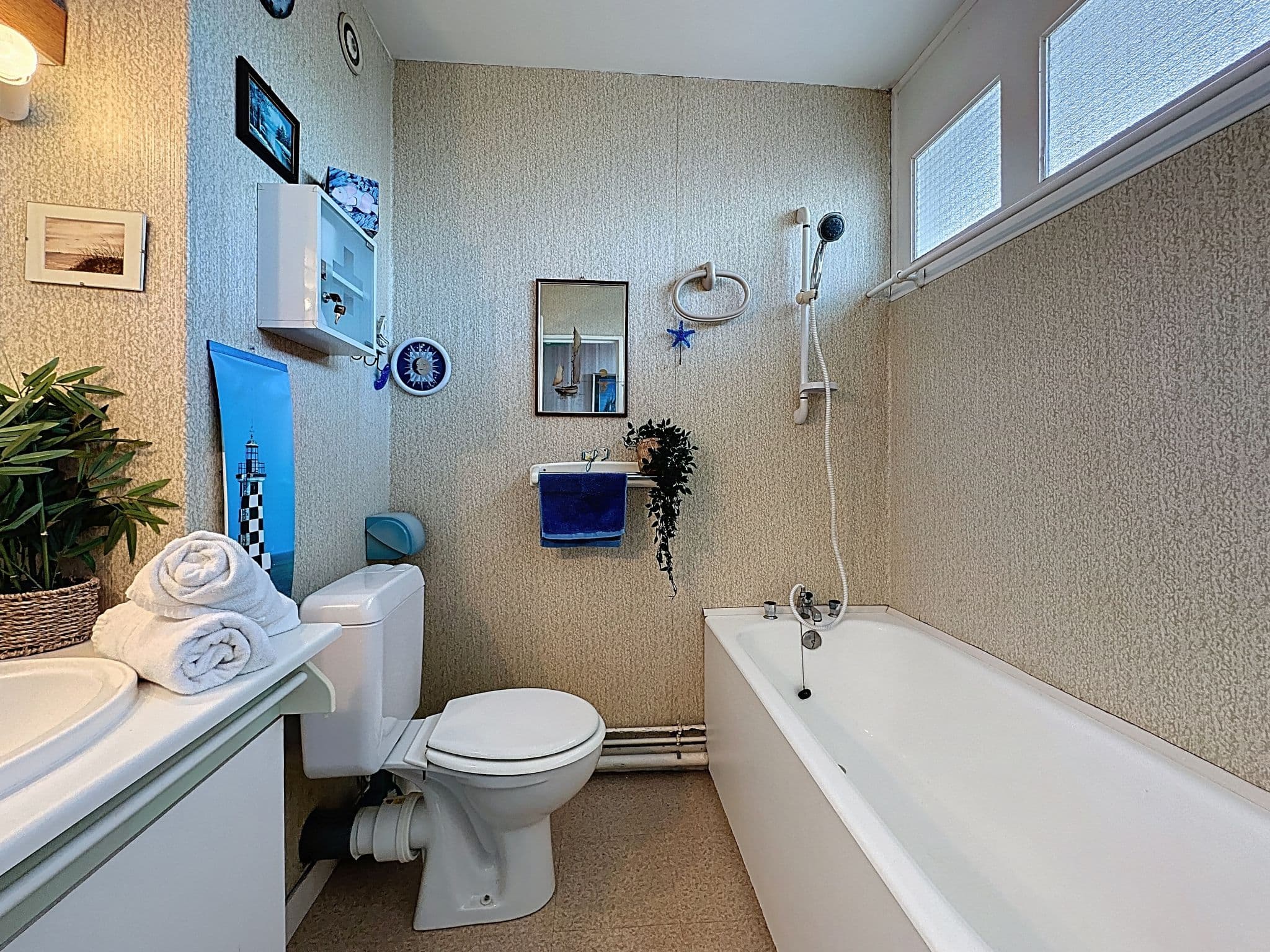 Bathroom / Wellness