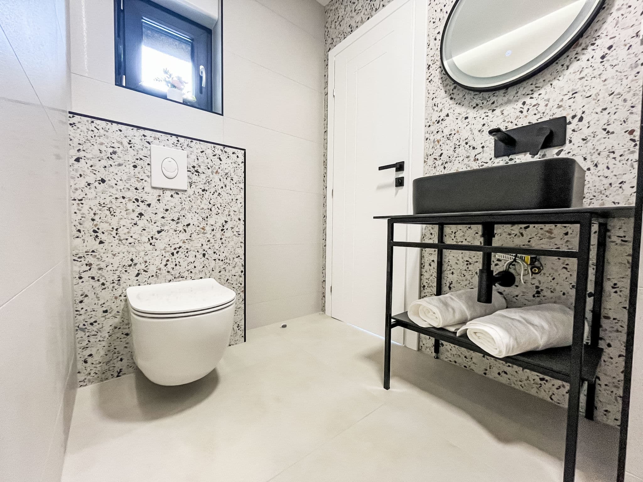 Bathroom / Wellness