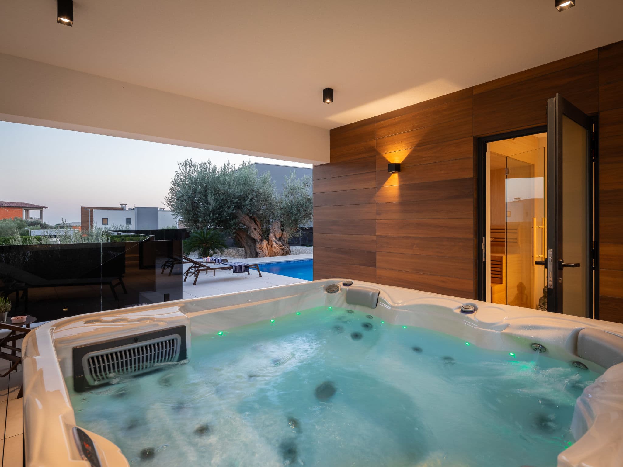 Bathroom / Wellness