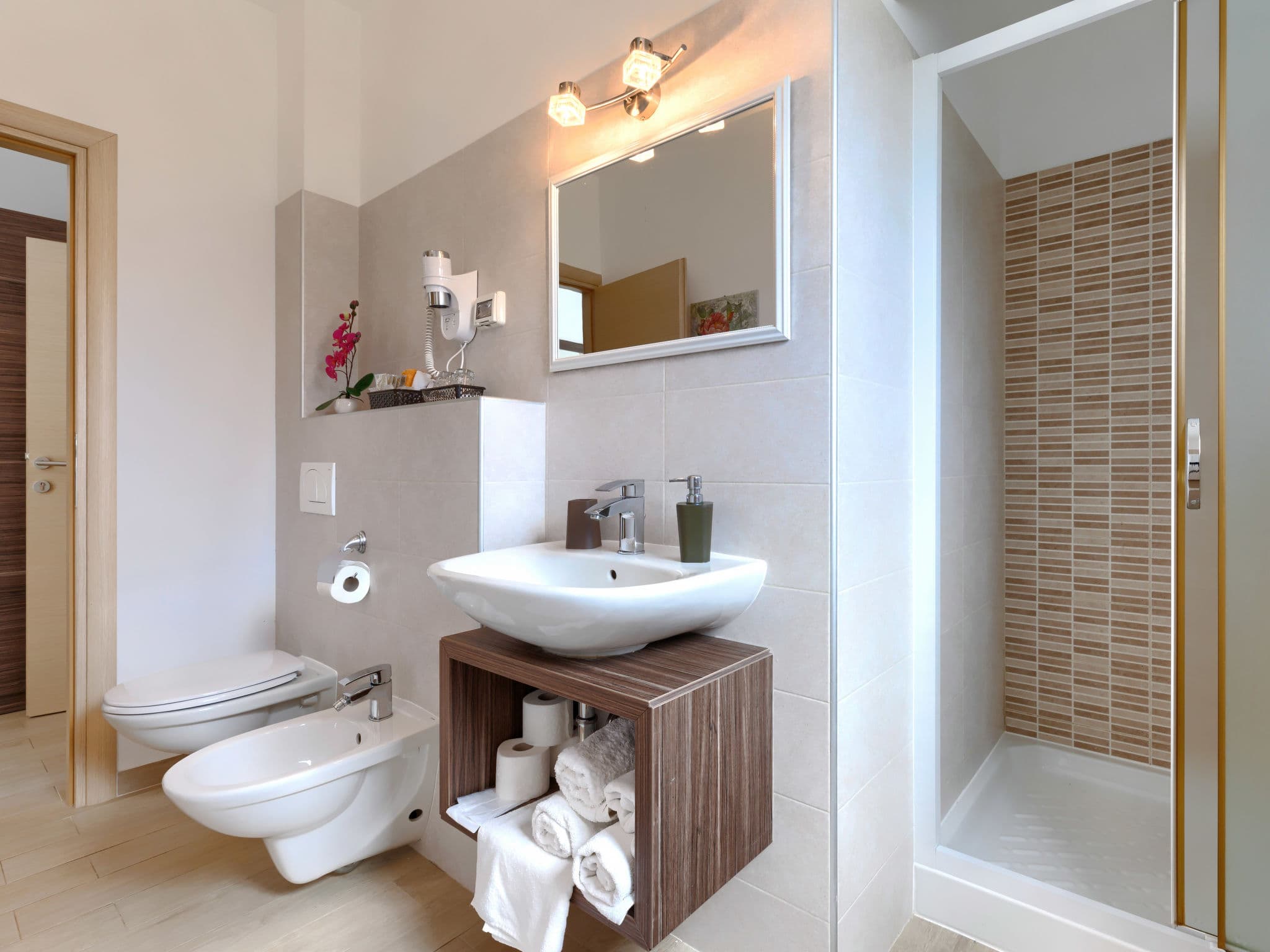 Bathroom / Wellness