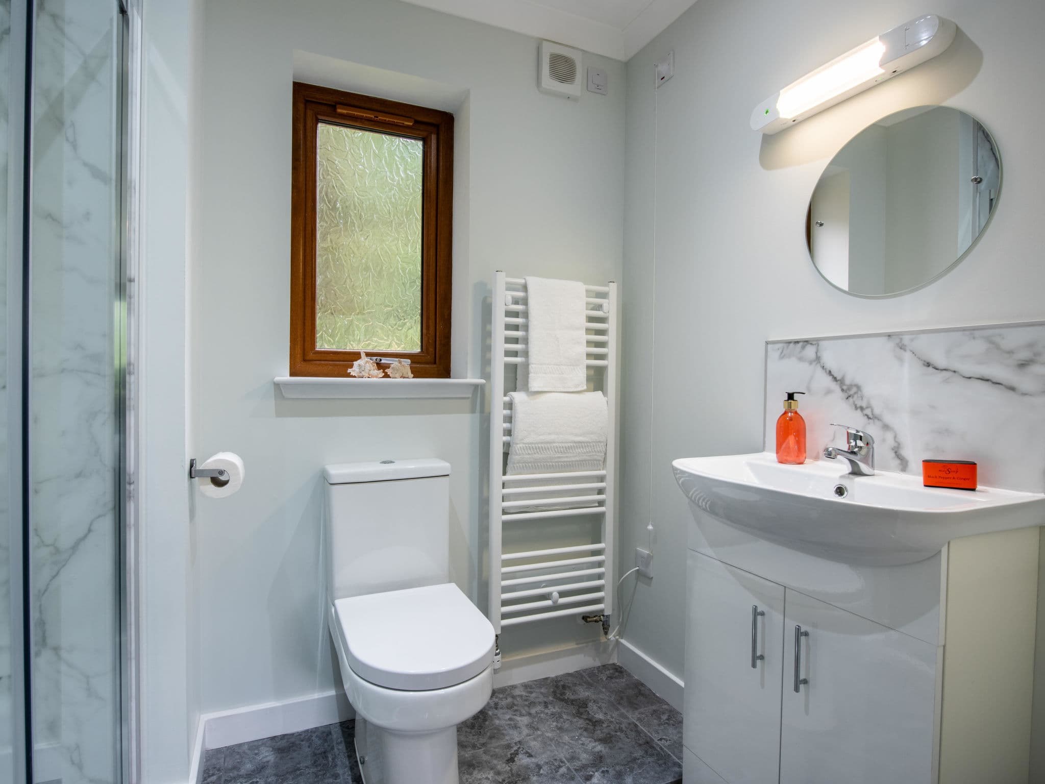 Bathroom / Wellness
