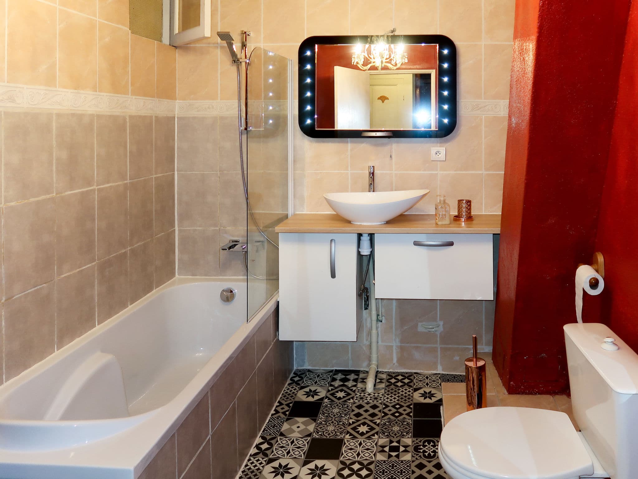 Bathroom / Wellness
