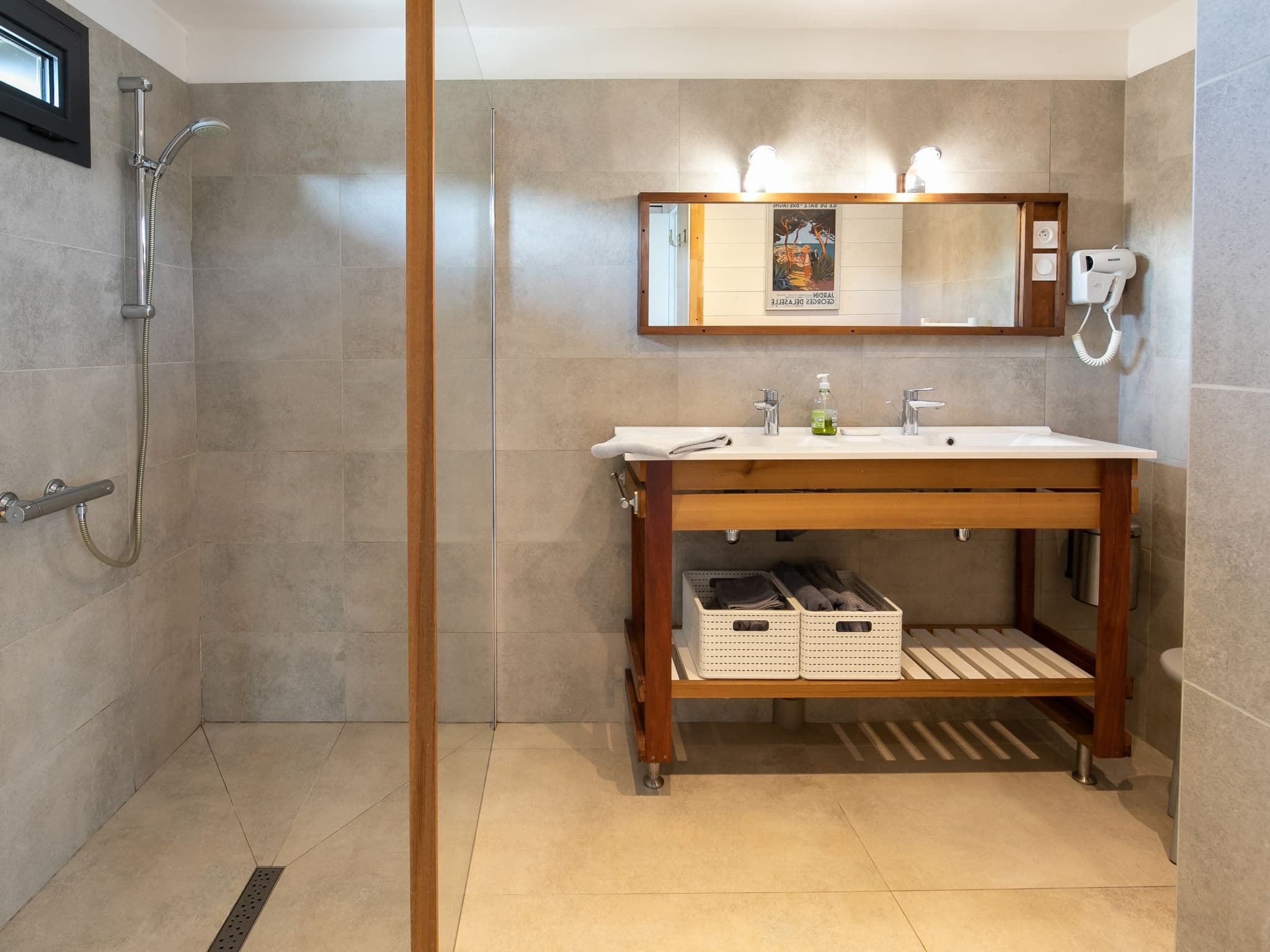 Bathroom / Wellness