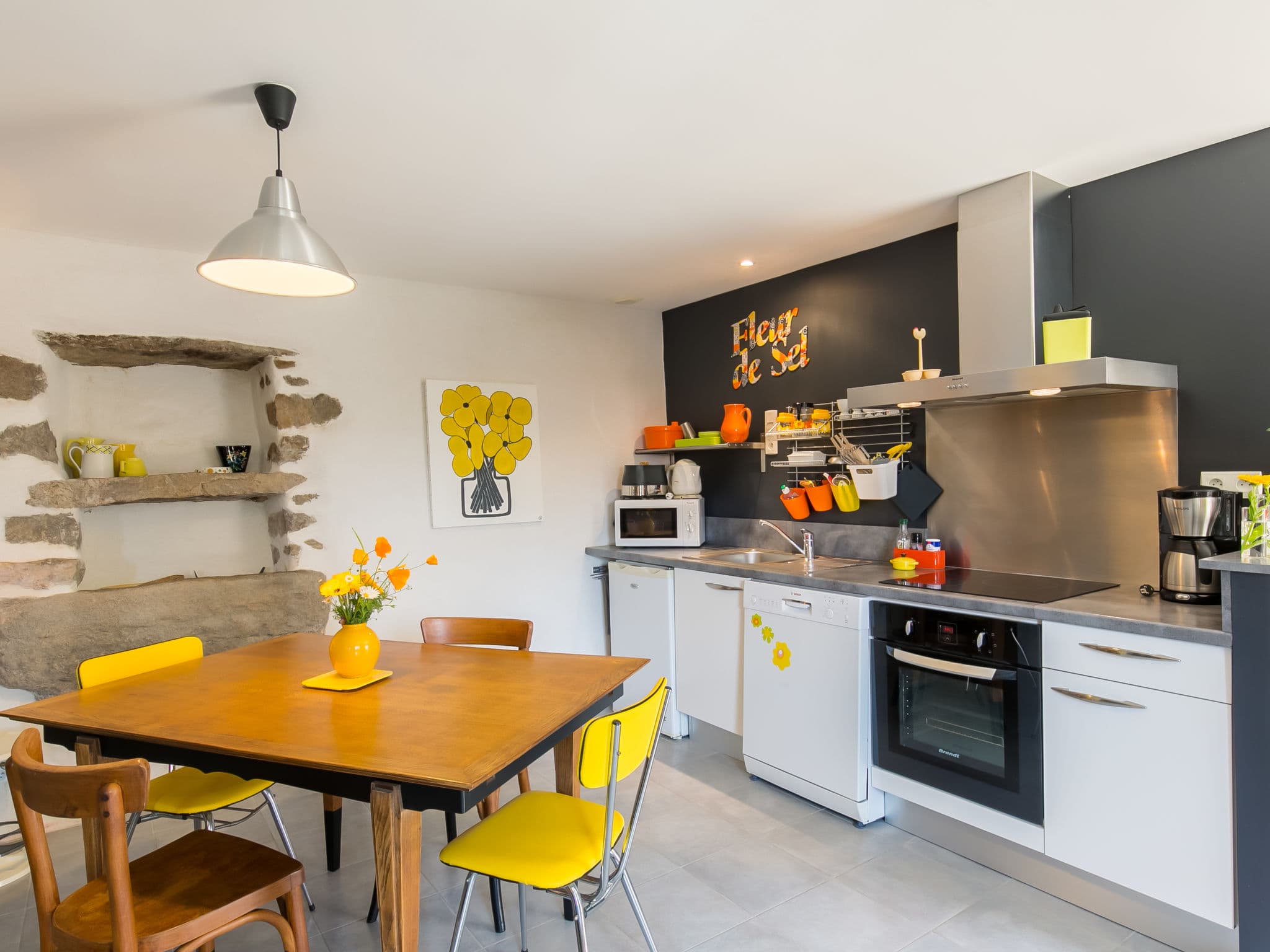 Kitchen / Dining Room