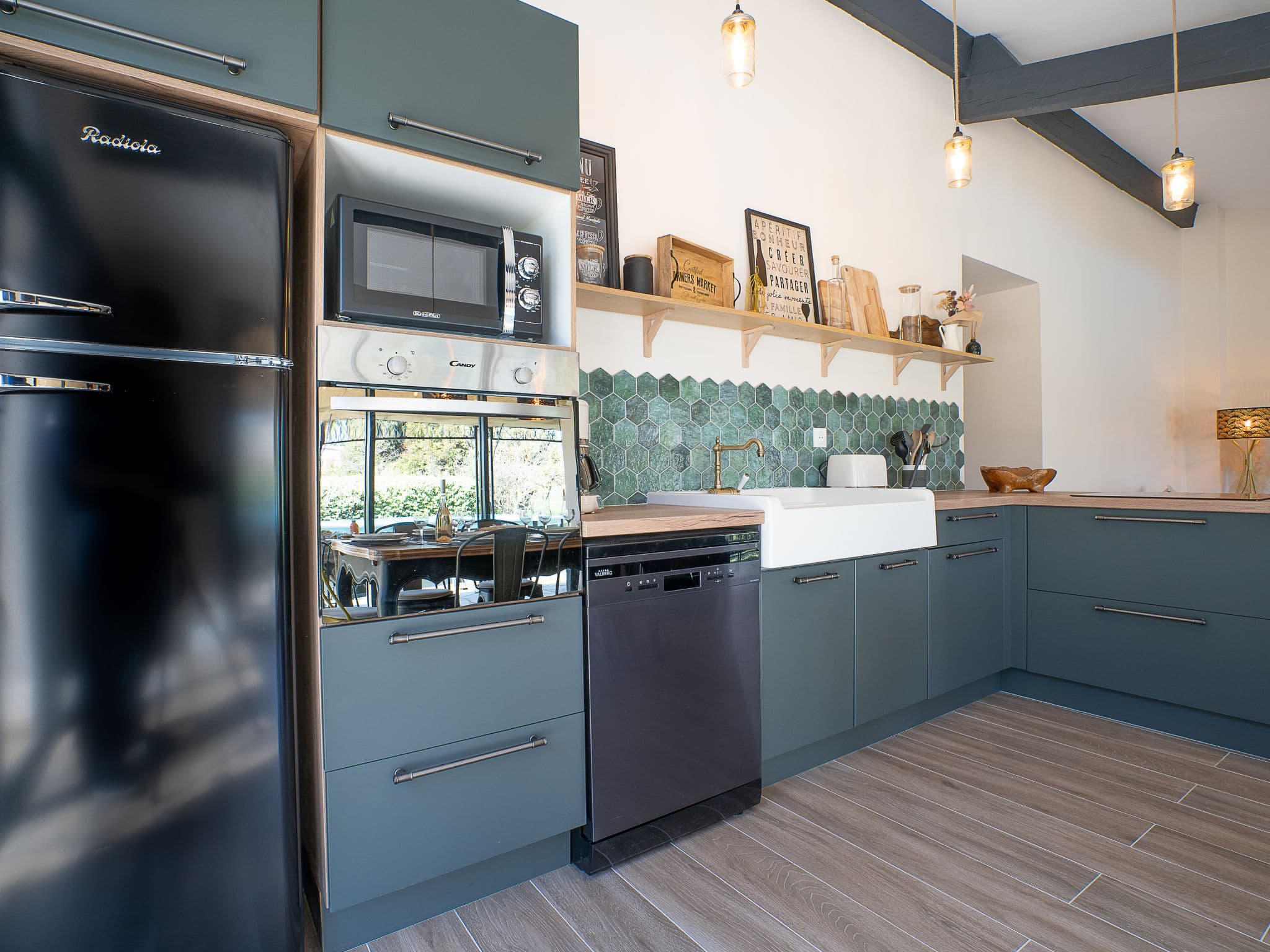 Kitchen / Dining Room