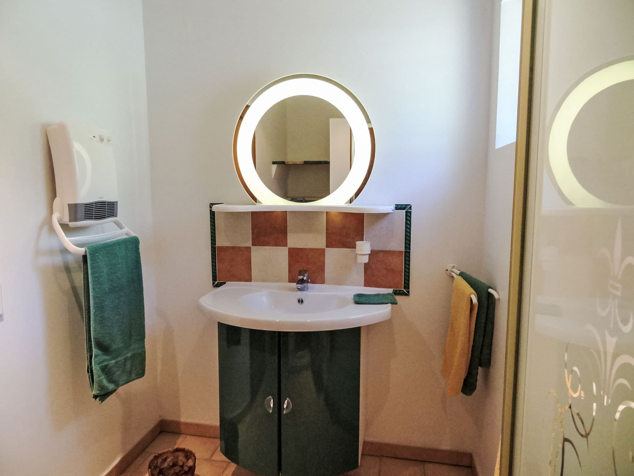 Bathroom / Wellness