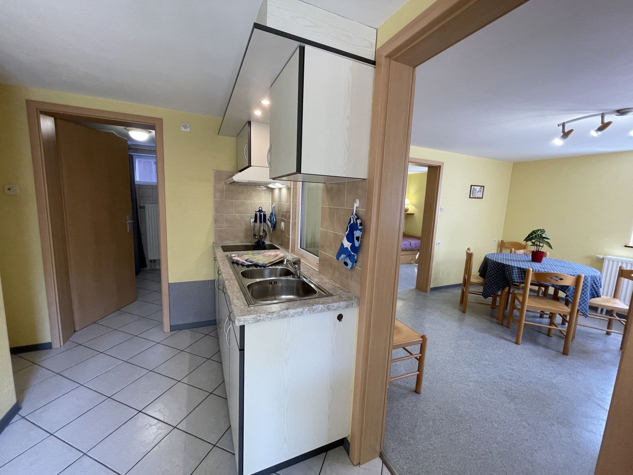 Kitchen / Dining Room