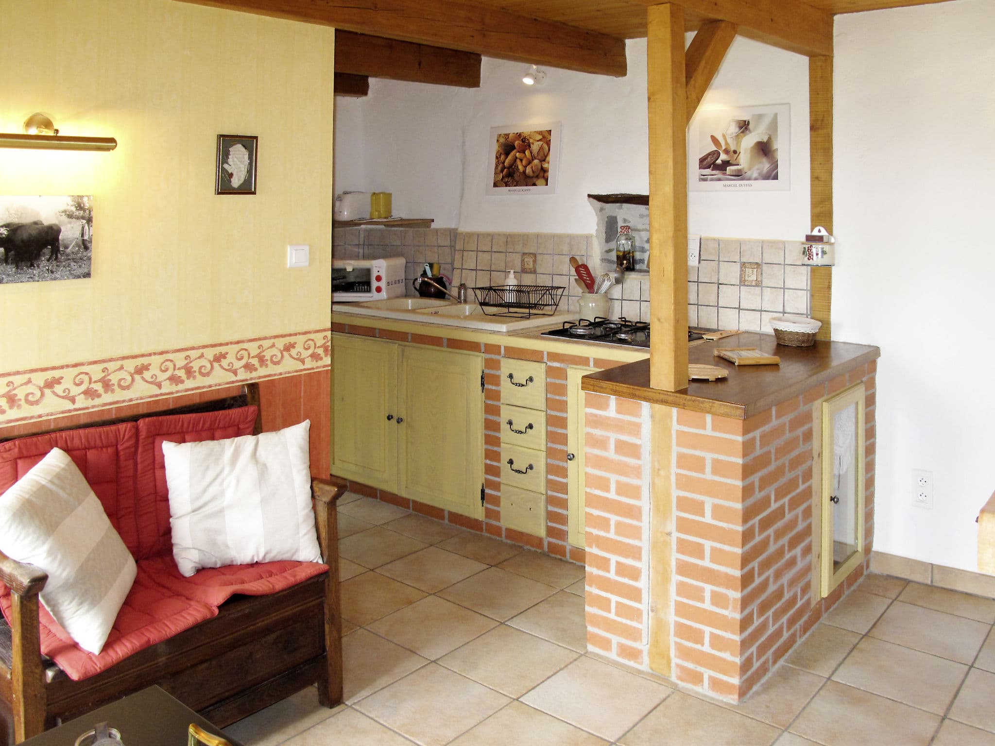 Kitchen / Dining Room