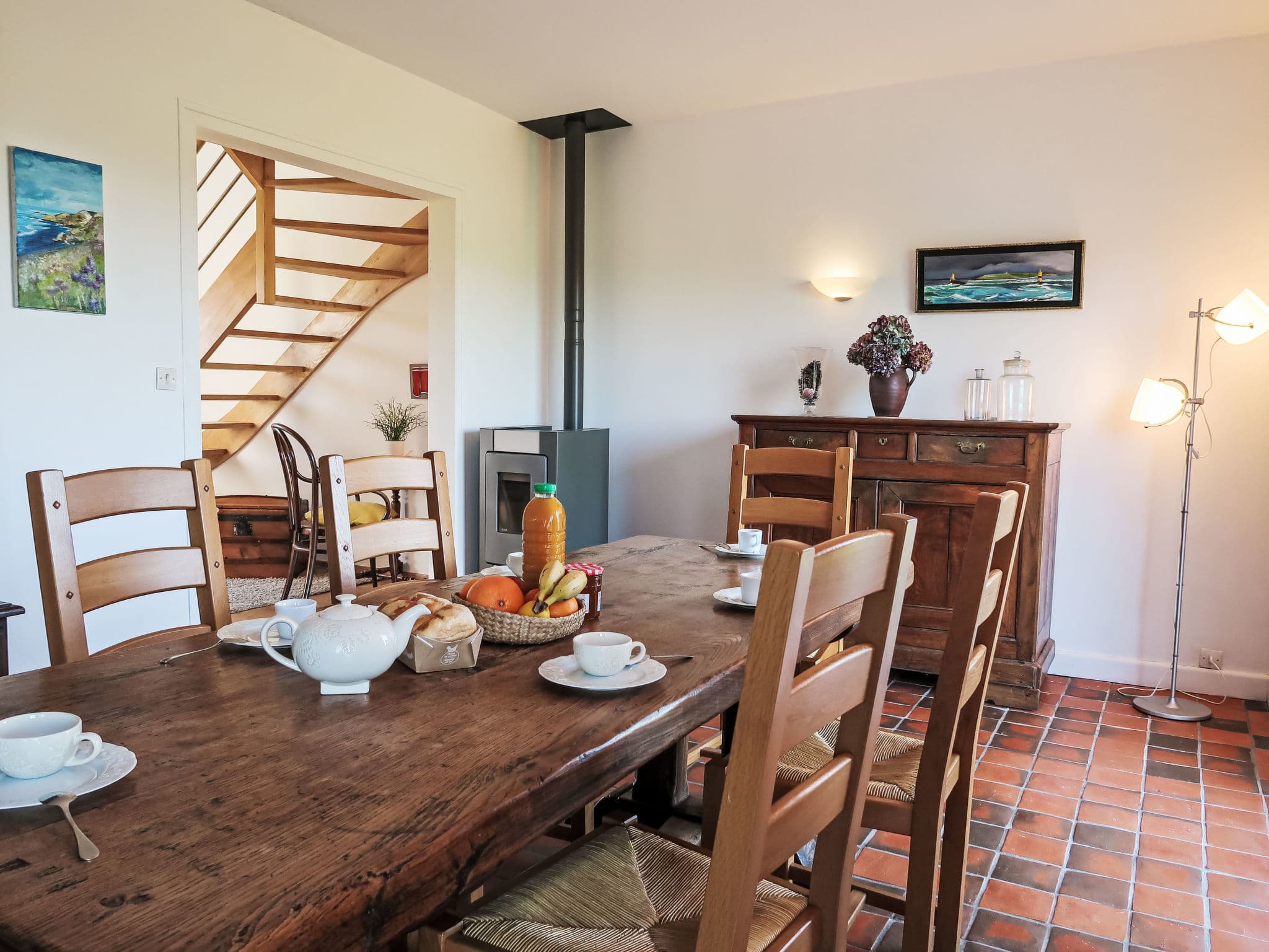 Kitchen / Dining Room