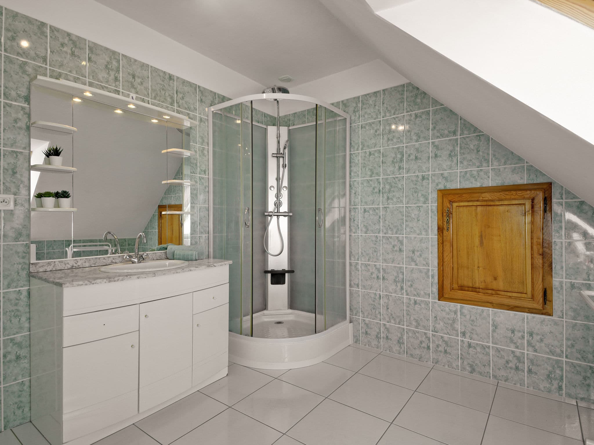 Bathroom / Wellness