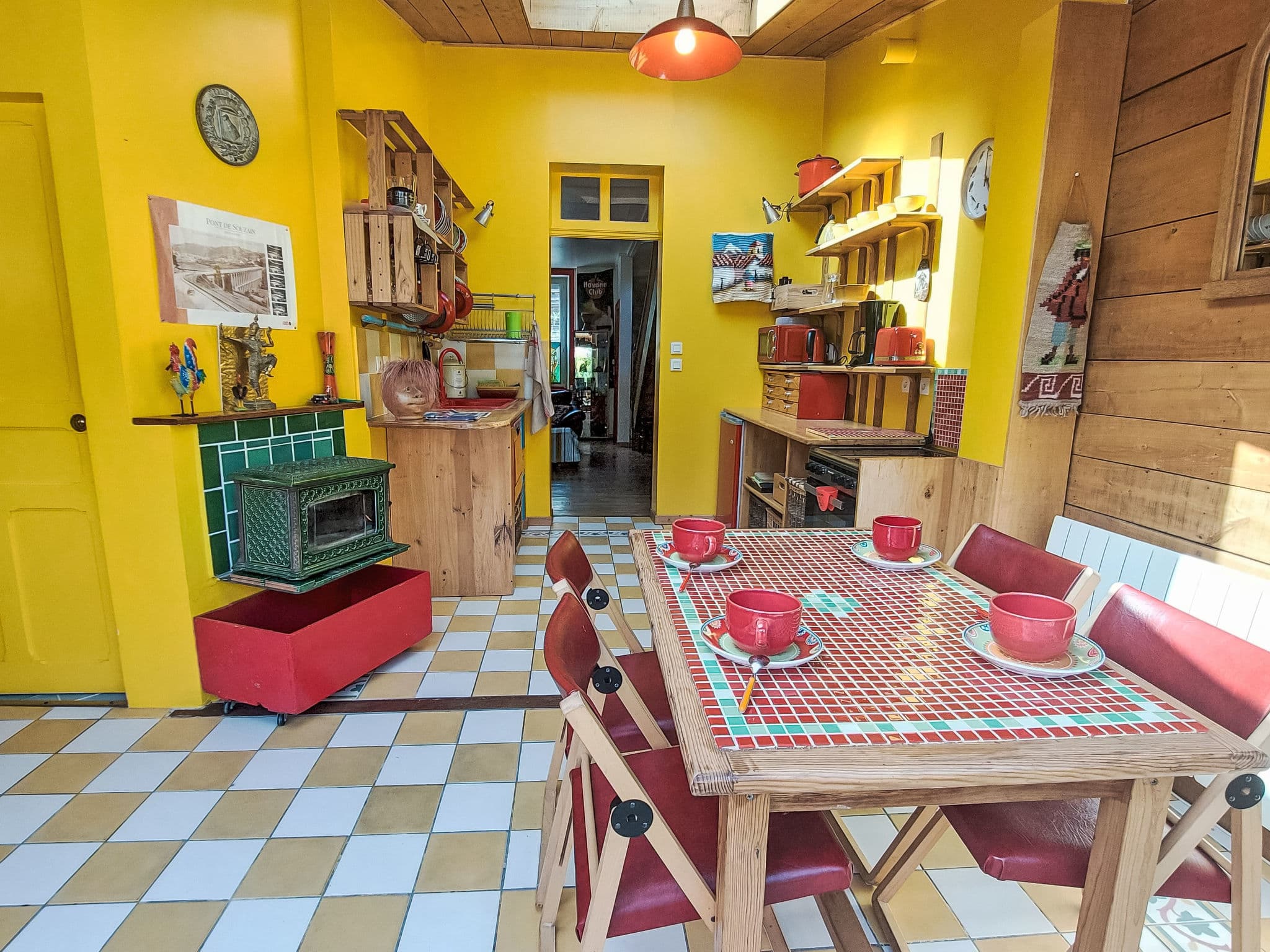Kitchen / Dining Room