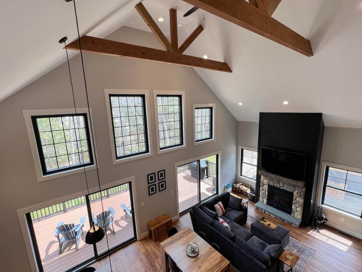 Luxury cabin feel with the exposed beams