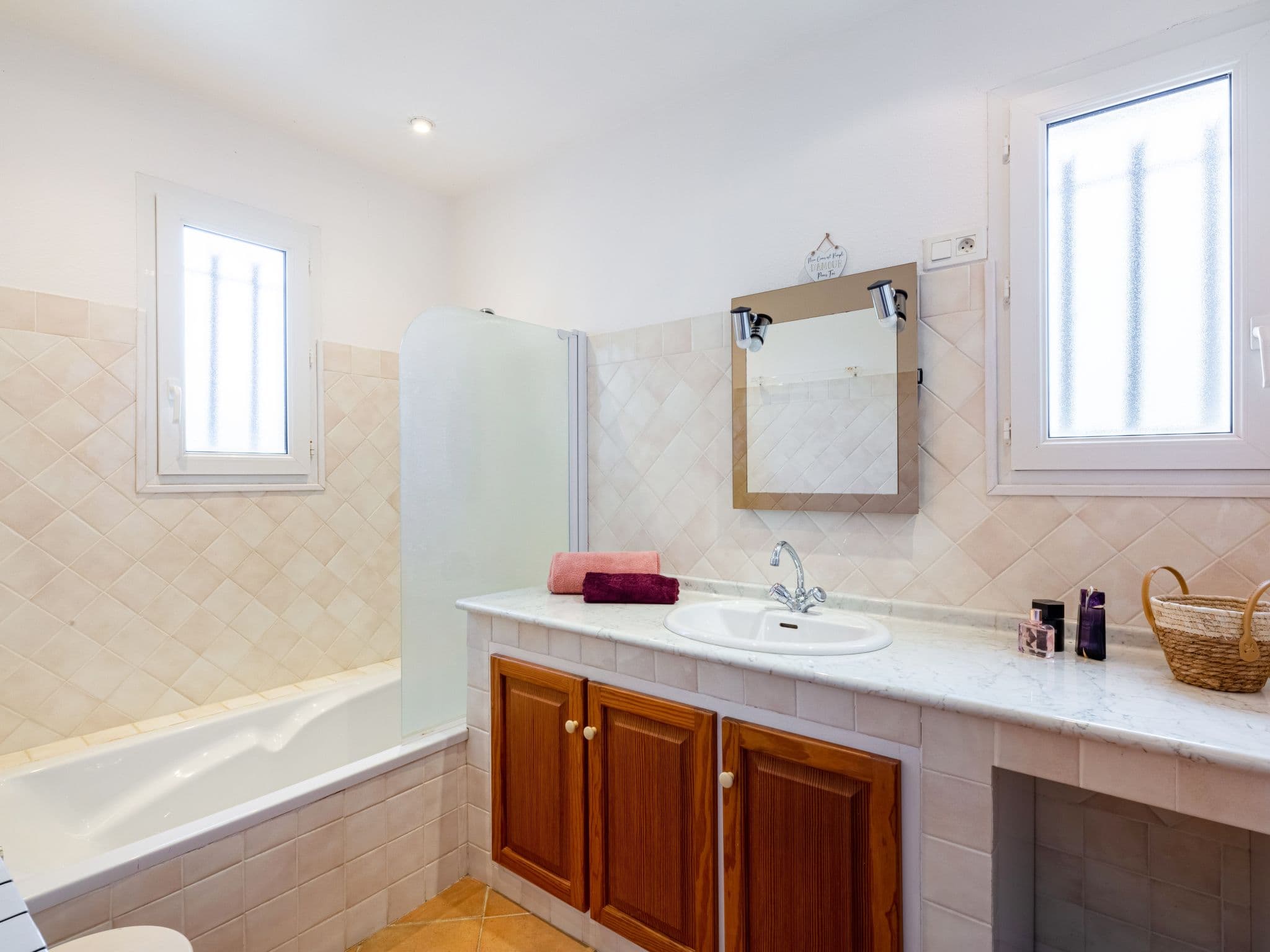 Bathroom / Wellness