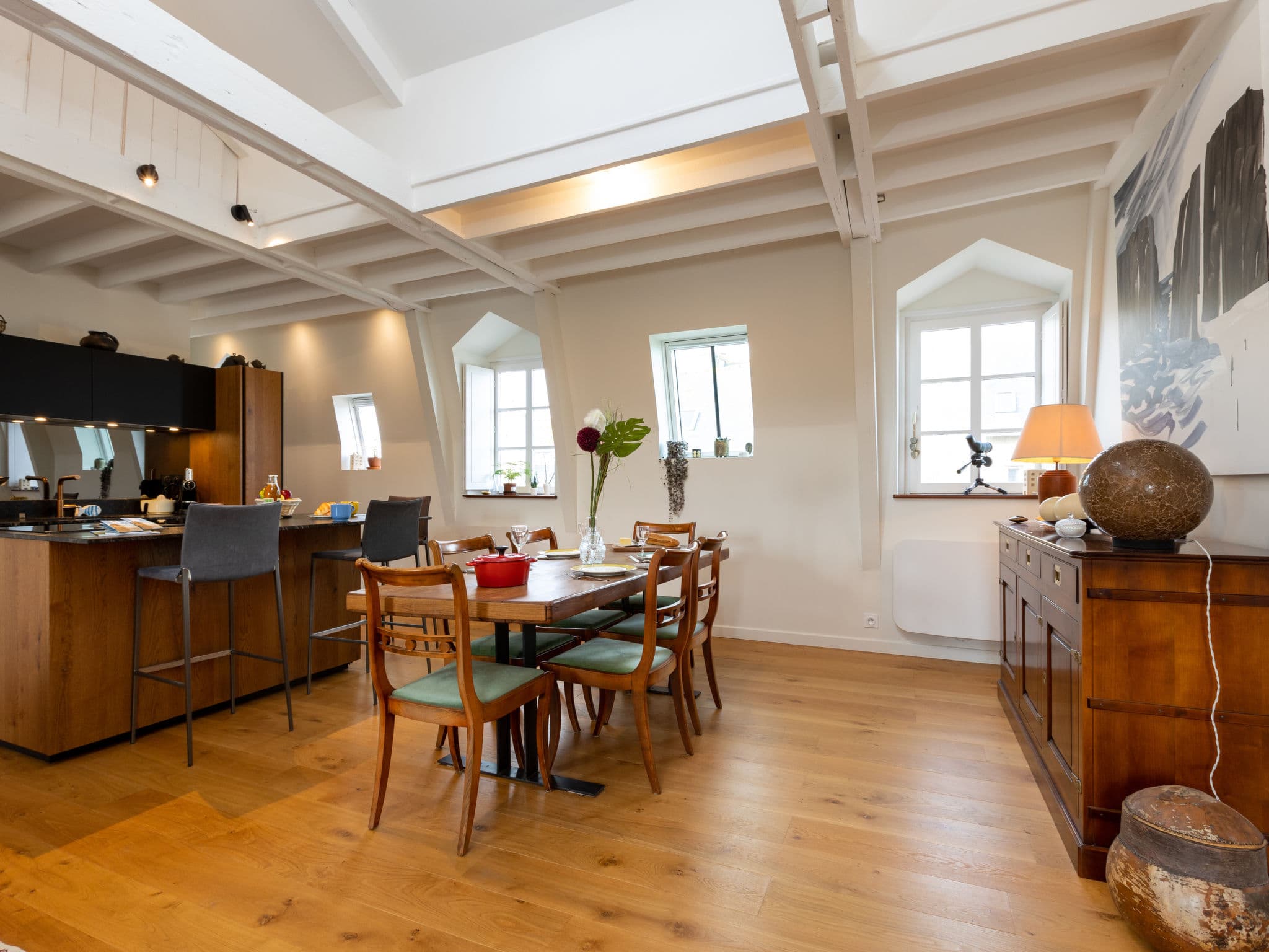 Kitchen / Dining Room