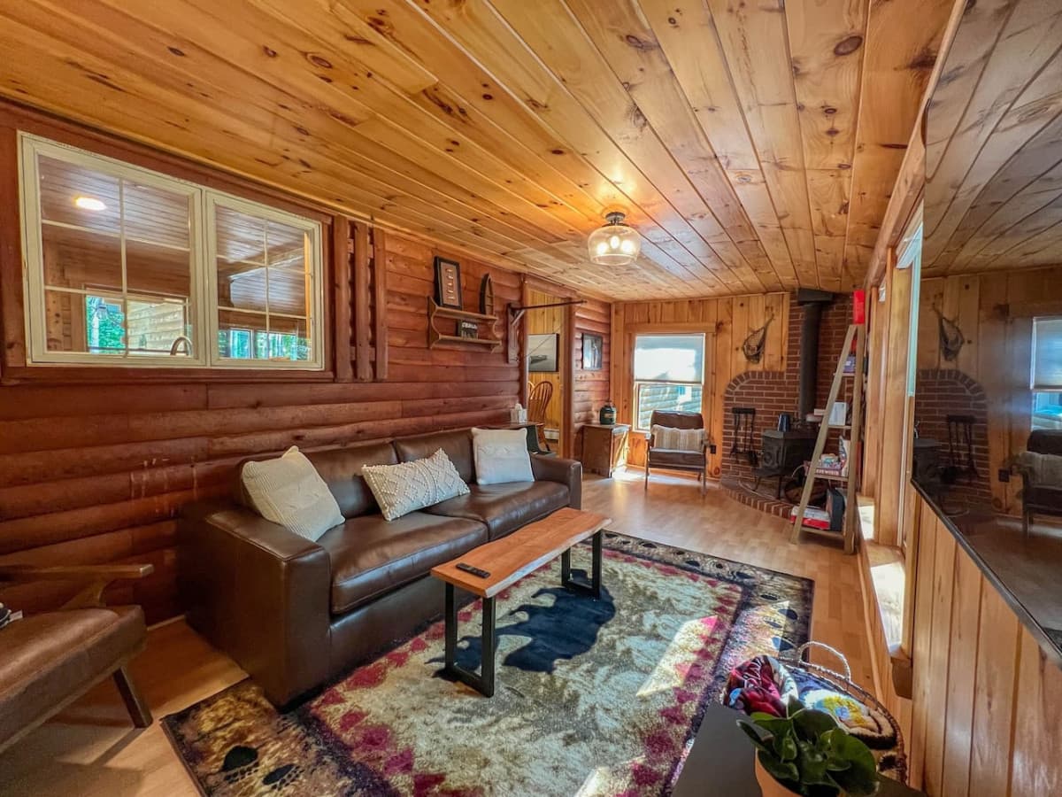 What happens at the cabin, stays at the cabin