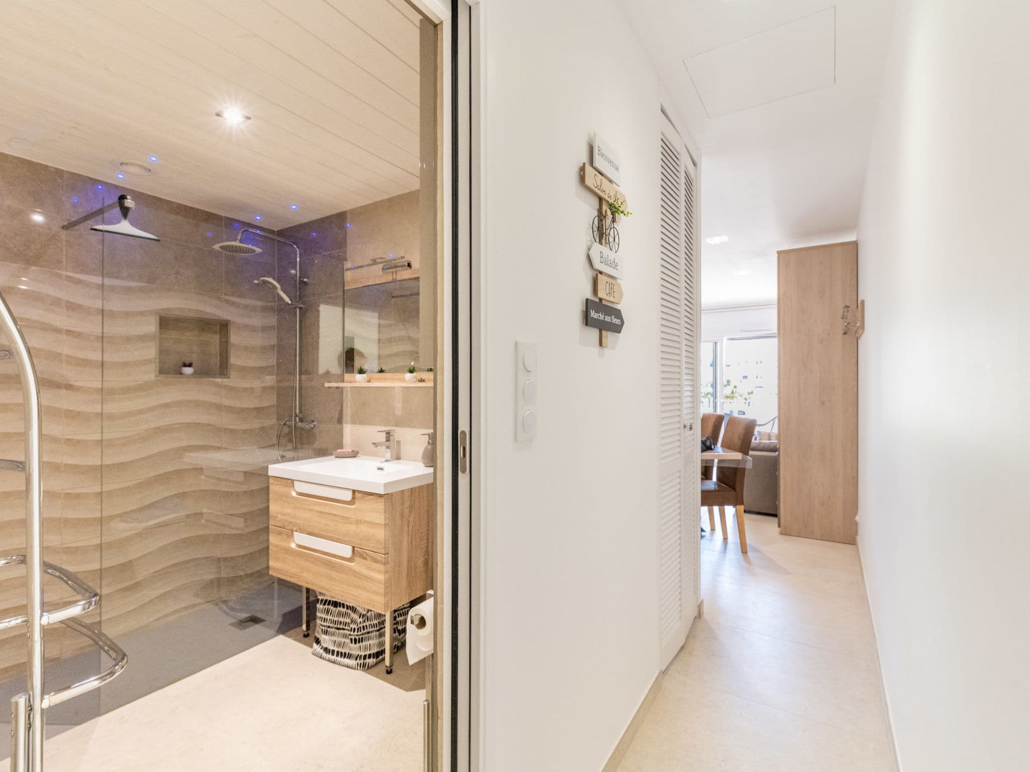 Bathroom / Wellness