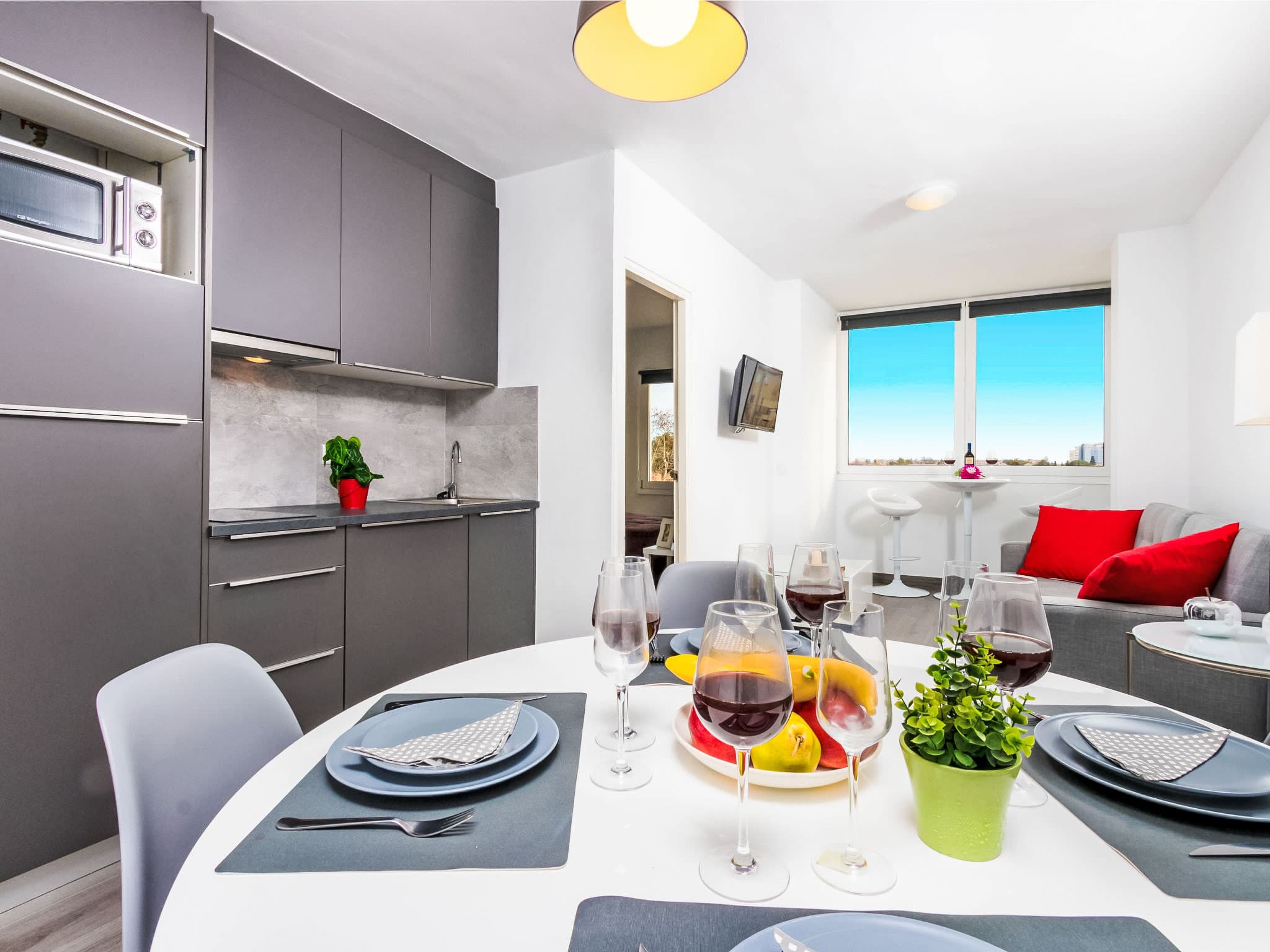 Kitchen / Dining Room