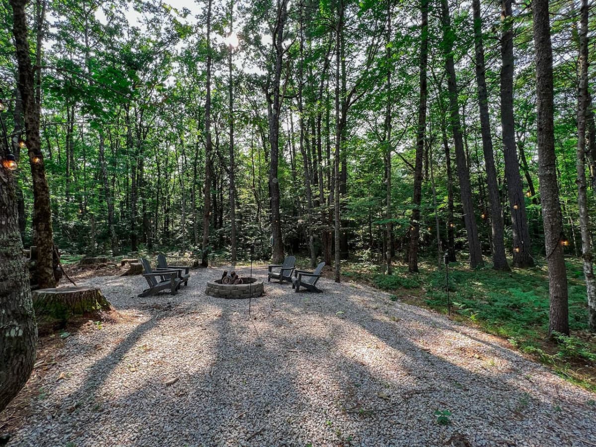 The quintessential Maine cabin - enjoy every minute of this tranquillity