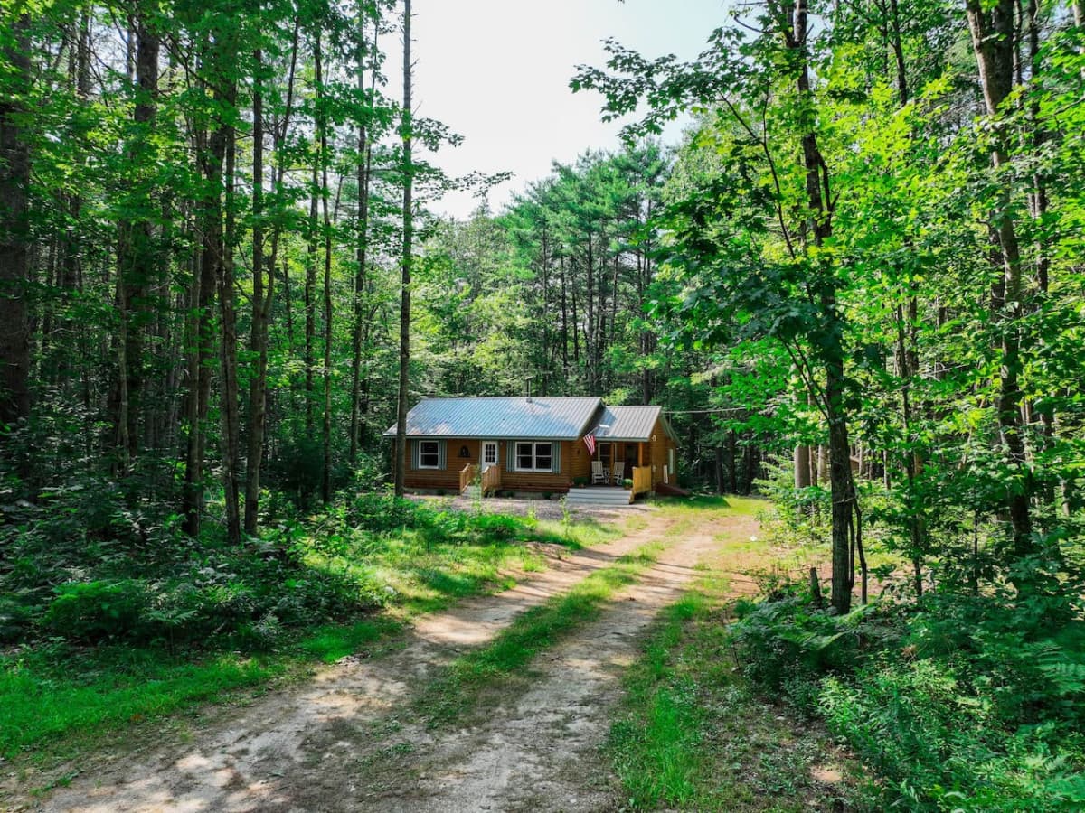 2.5 acres of bliss...