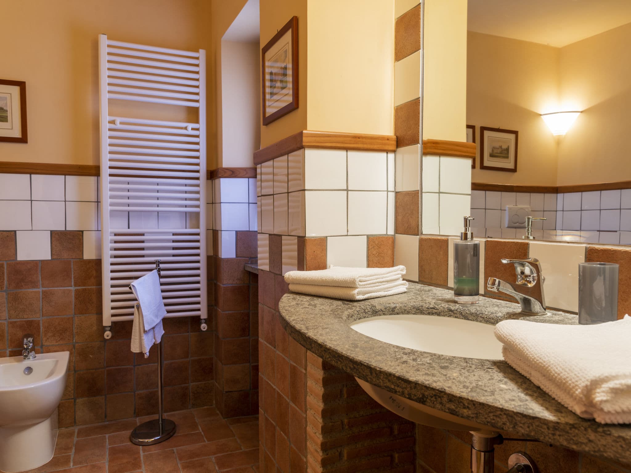Bathroom / Wellness