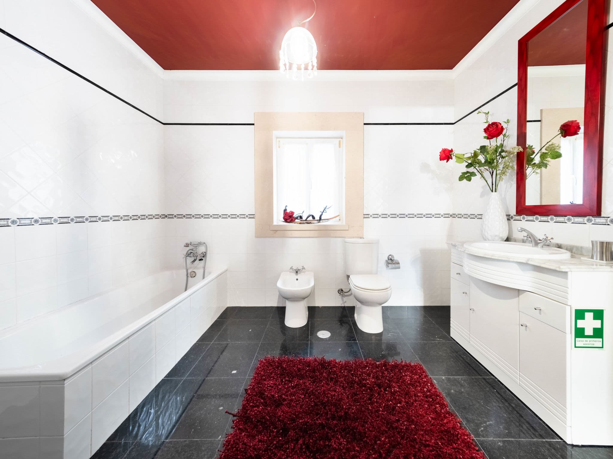 Bathroom / Wellness