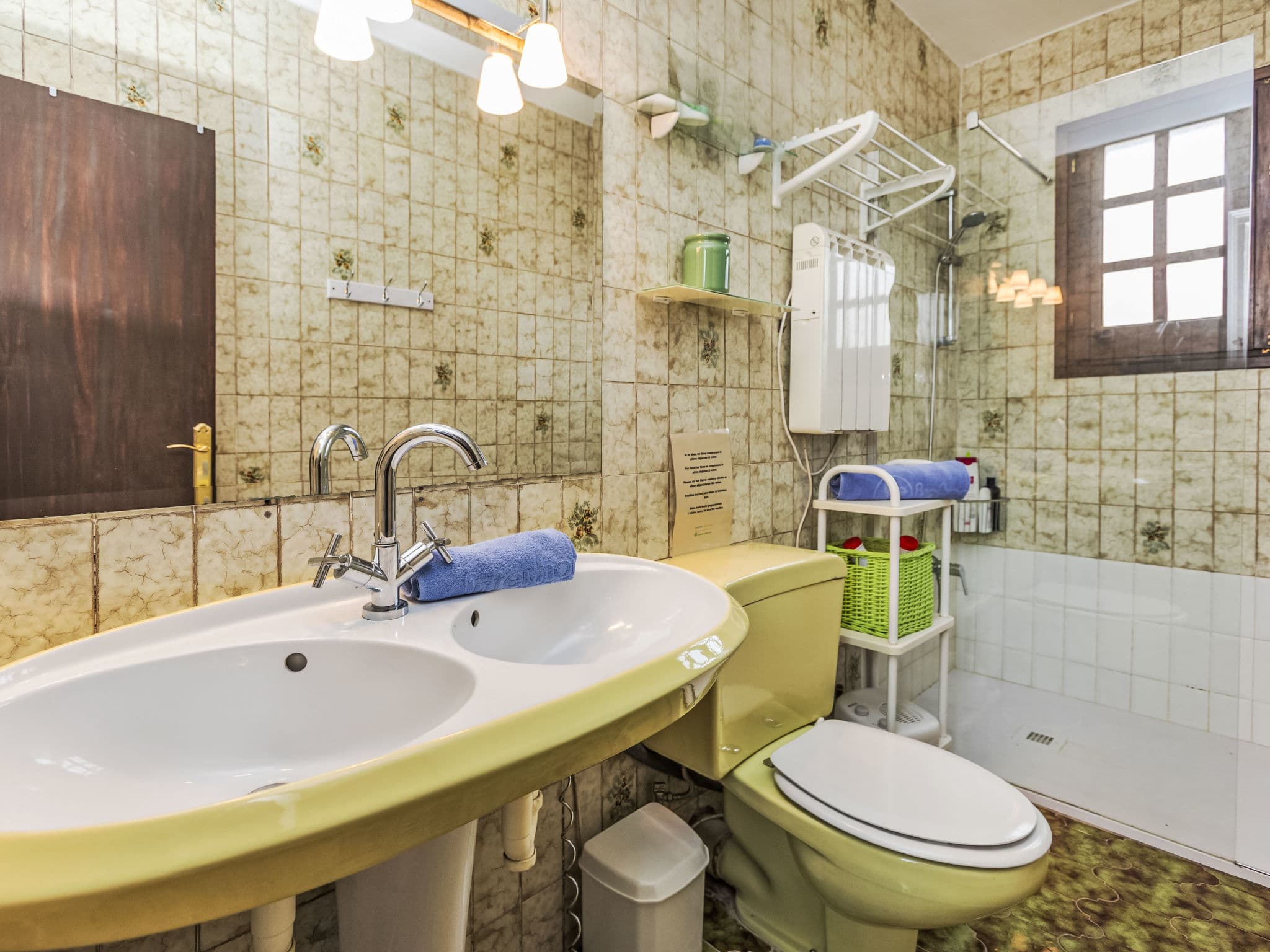 Bathroom / Wellness