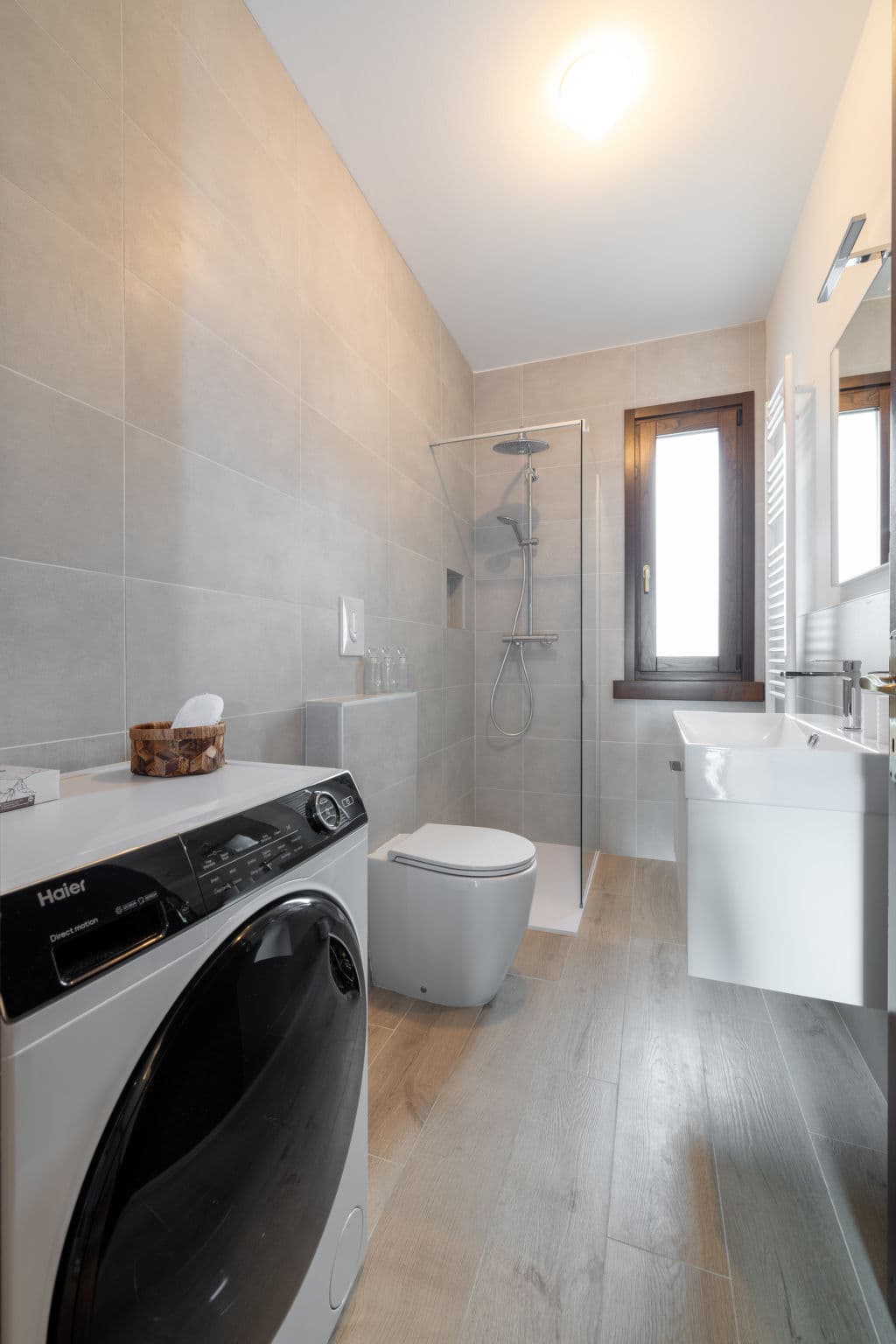 Bathroom / Wellness