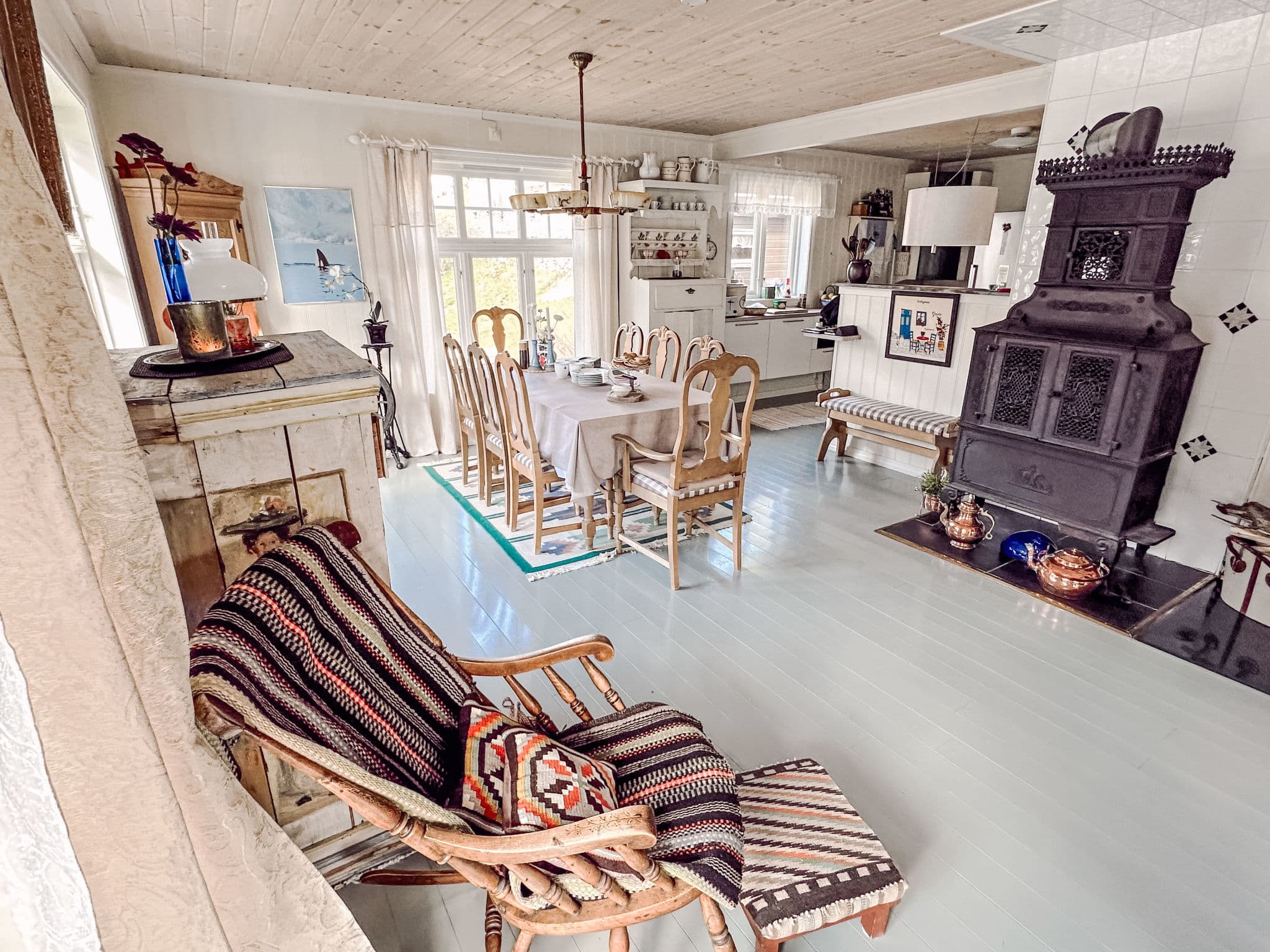 Kitchen / Dining Room