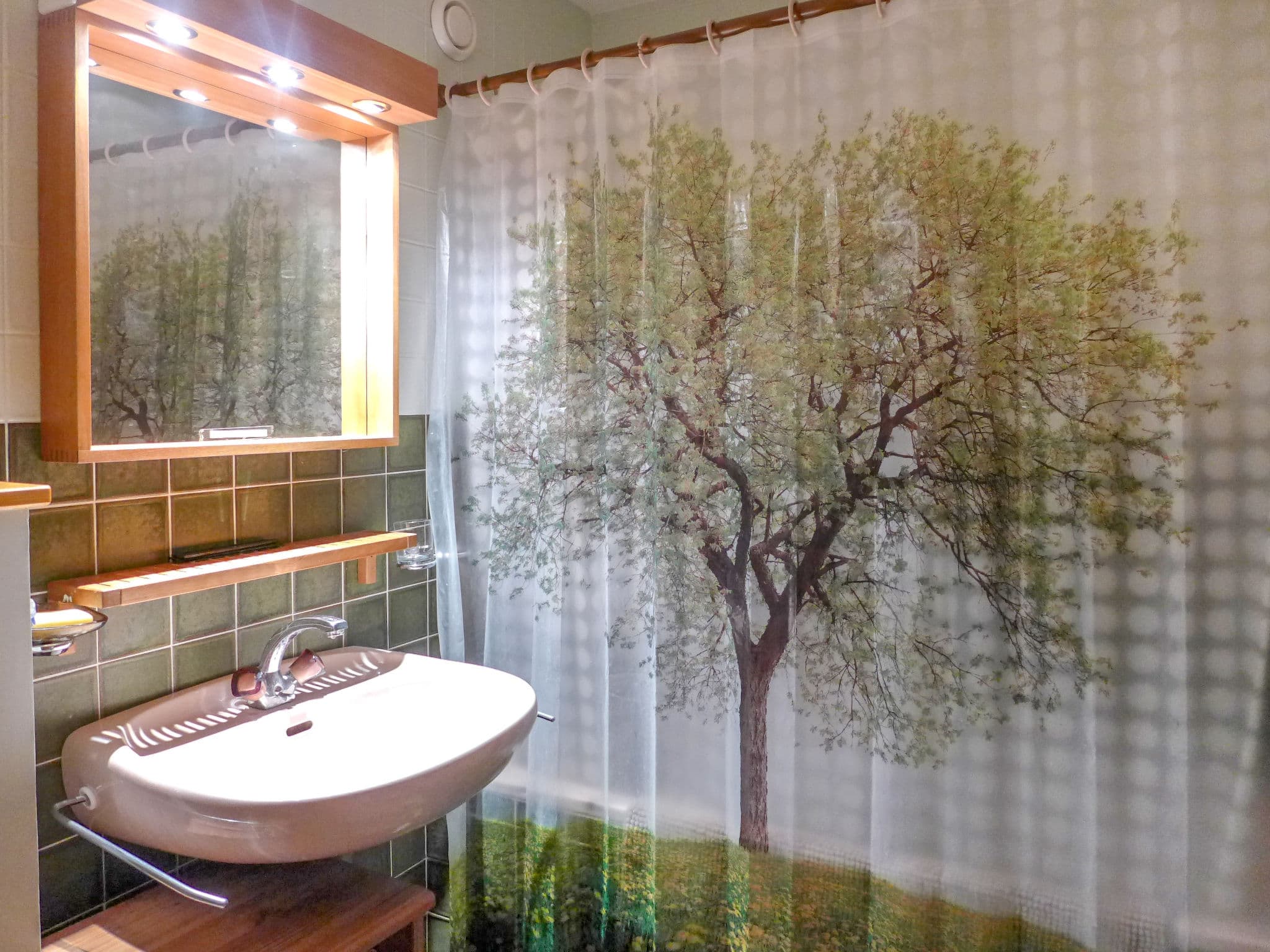 Bathroom / Wellness